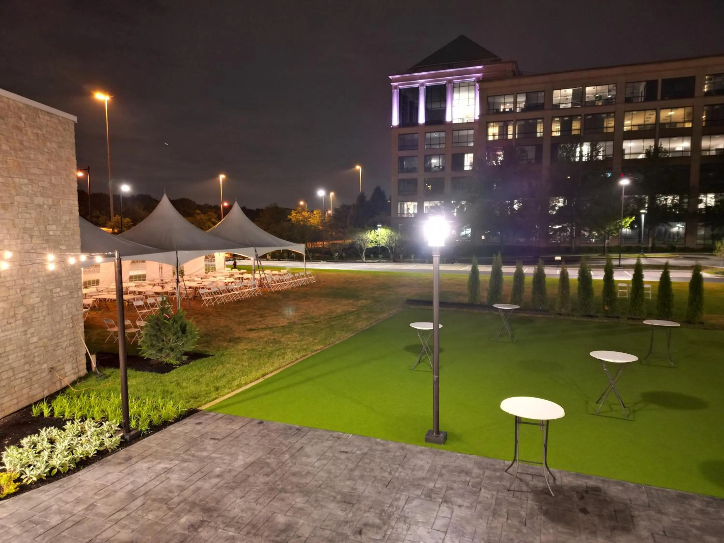 Night in Holiday Inn Express & Suites Chicago Schaumburg by IHG