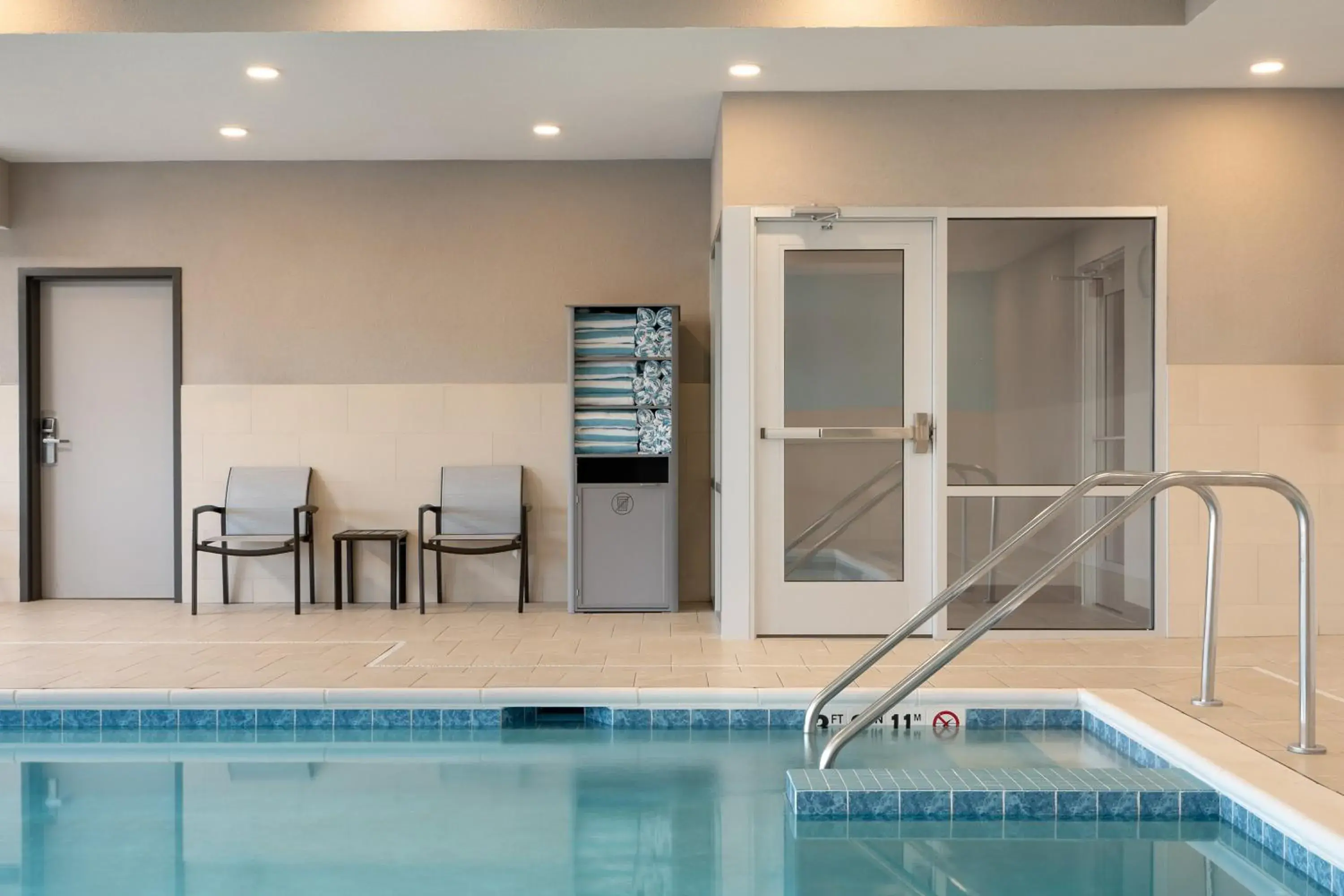 Swimming pool in avid hotel Oak Creek by IHG Swimming pool in avid hotel Oak Creek by IHG