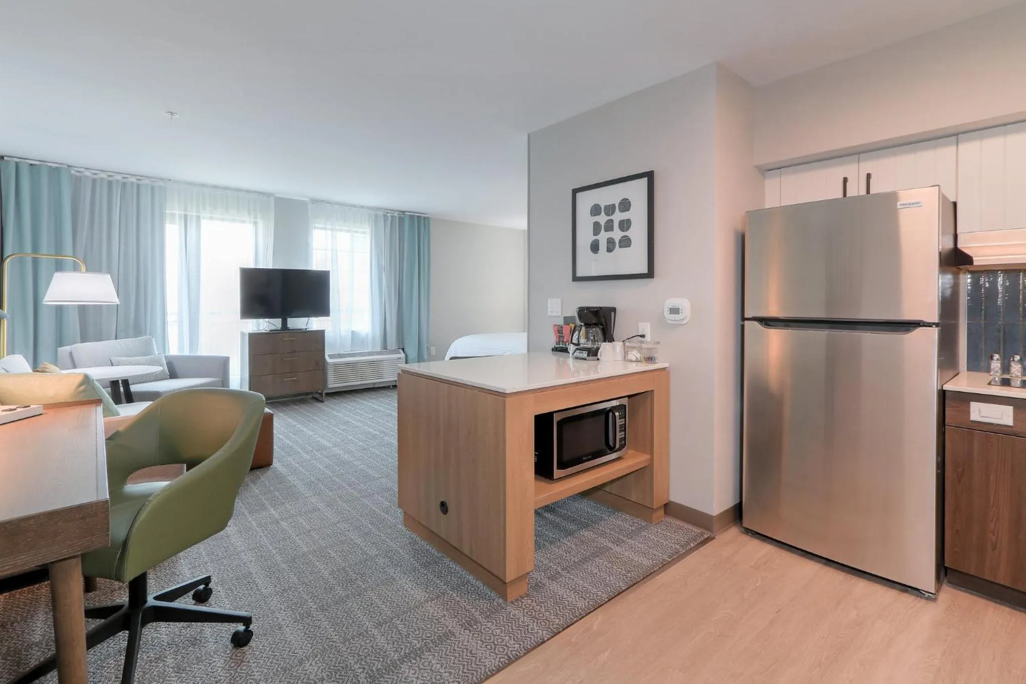 Photo of the whole room in Staybridge Suites Pigeon Forge - Smoky Mtns by IHG