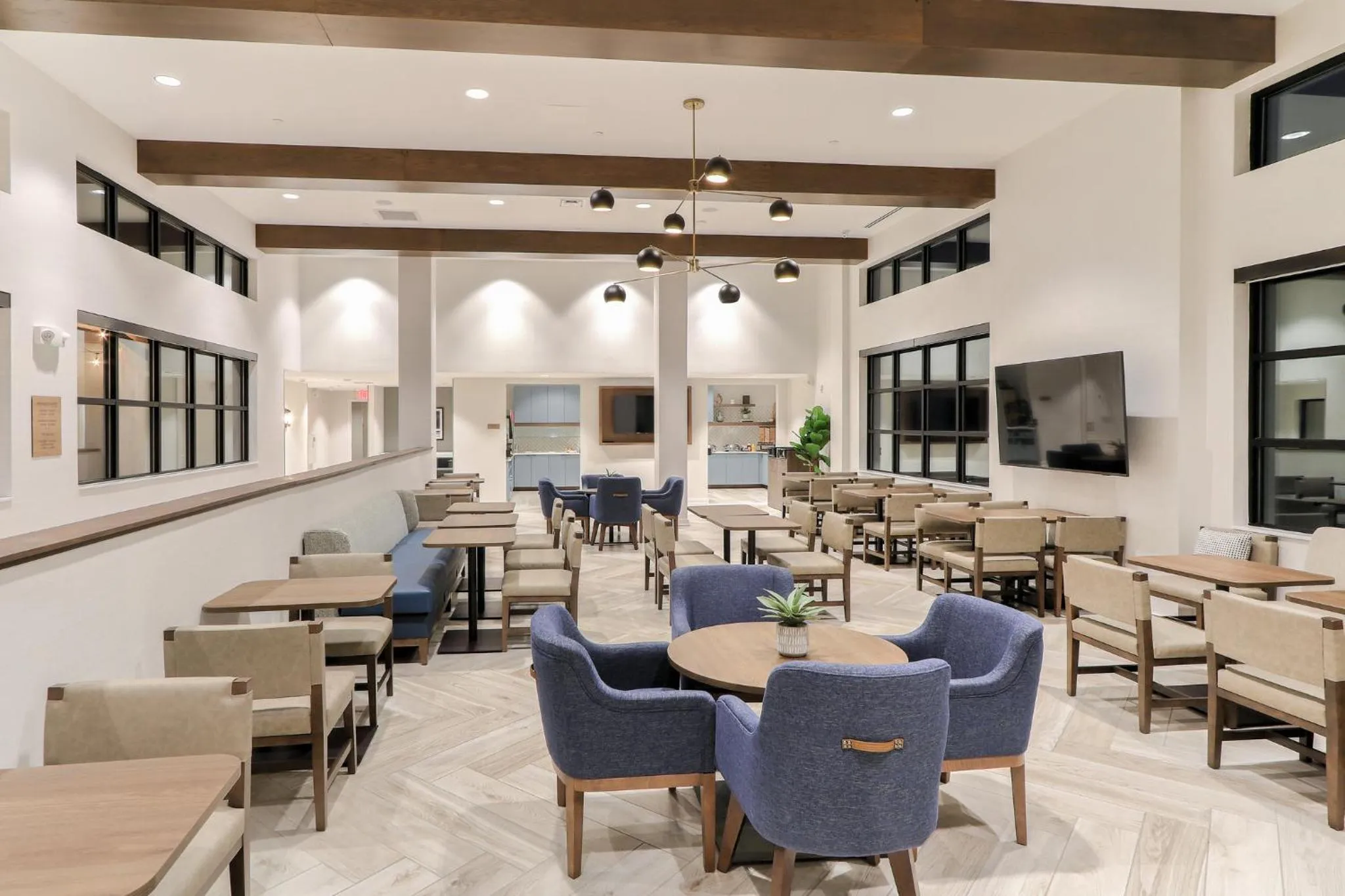 Breakfast in Staybridge Suites Pigeon Forge - Smoky Mtns by IHG