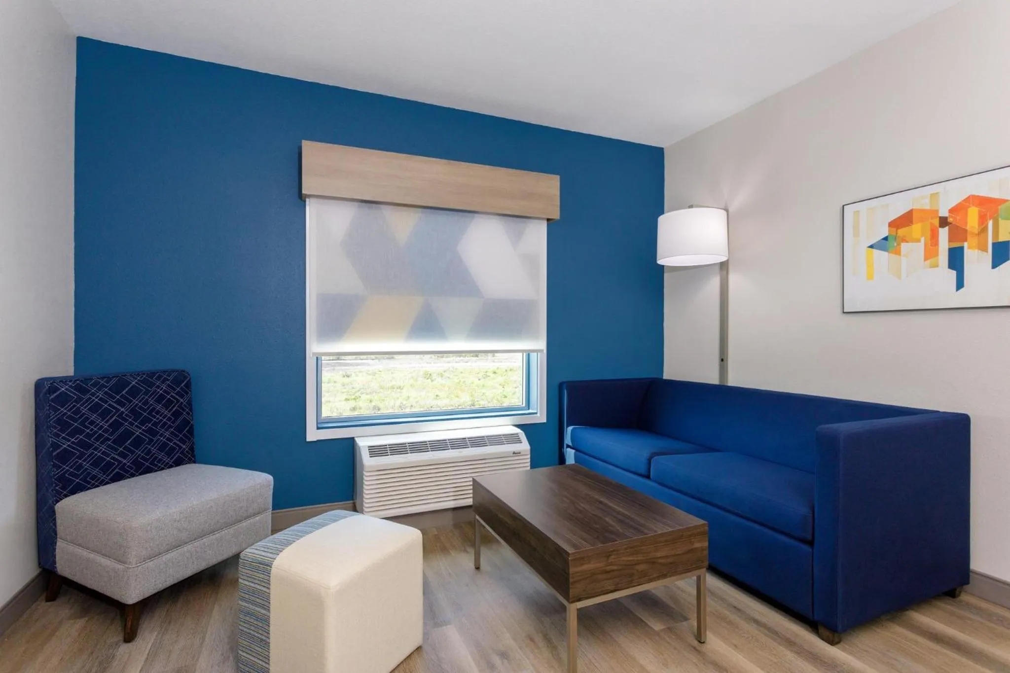 Photo of the whole room in Holiday Inn Express & Suites Macclenny by IHG