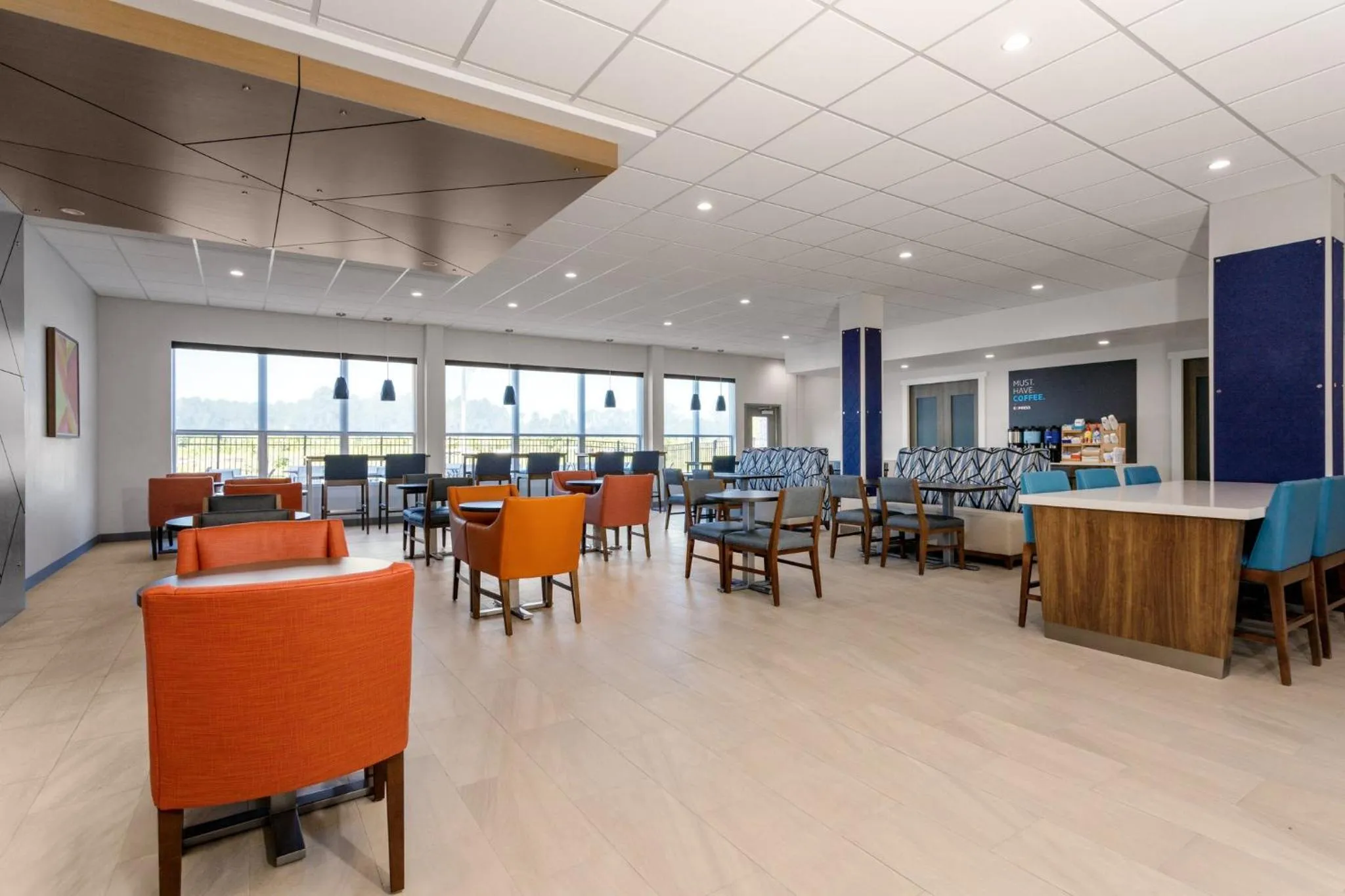 Breakfast in Holiday Inn Express & Suites Macclenny by IHG