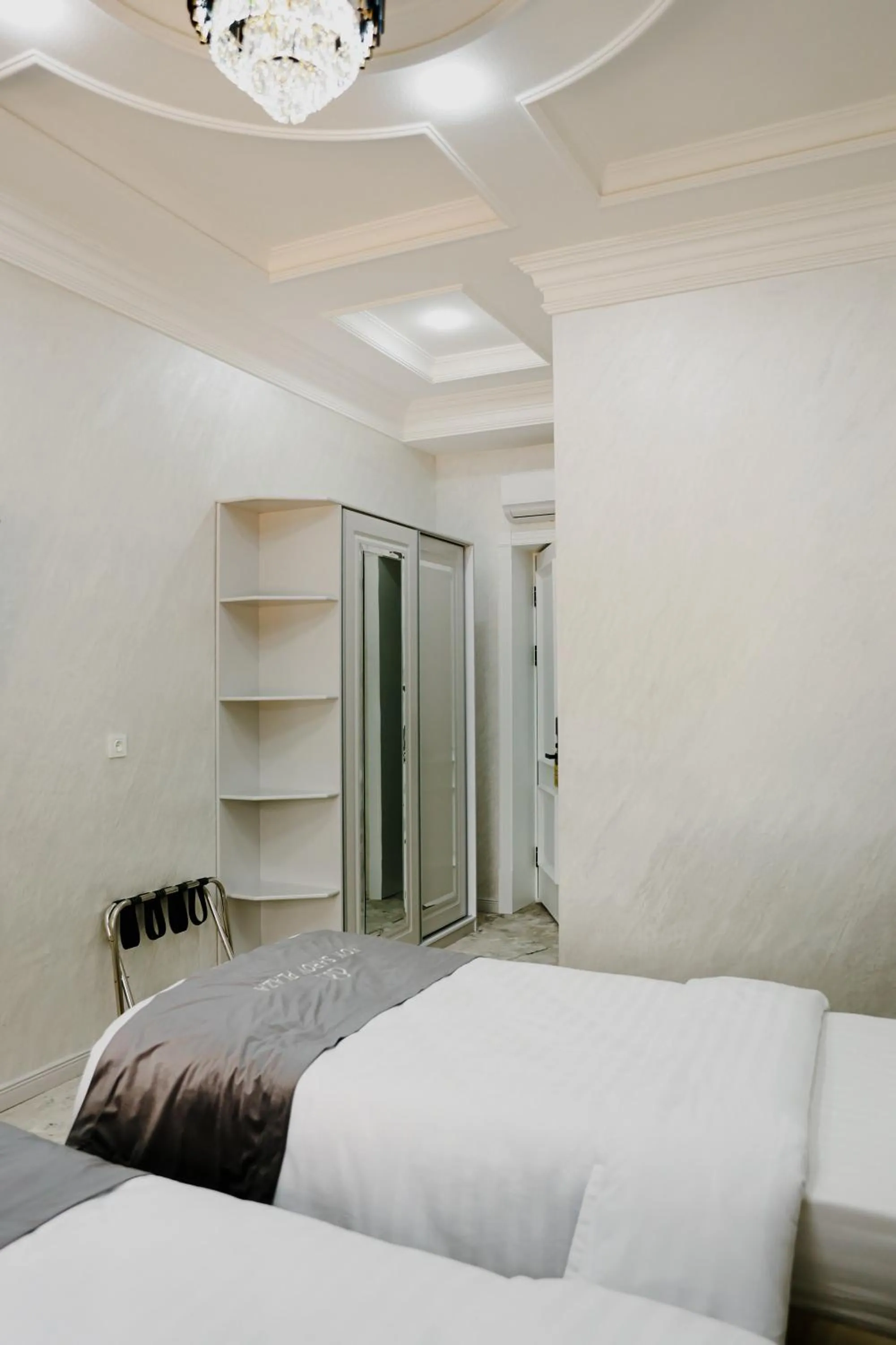 Bed in Ko'k Saroy Plaza Hotel