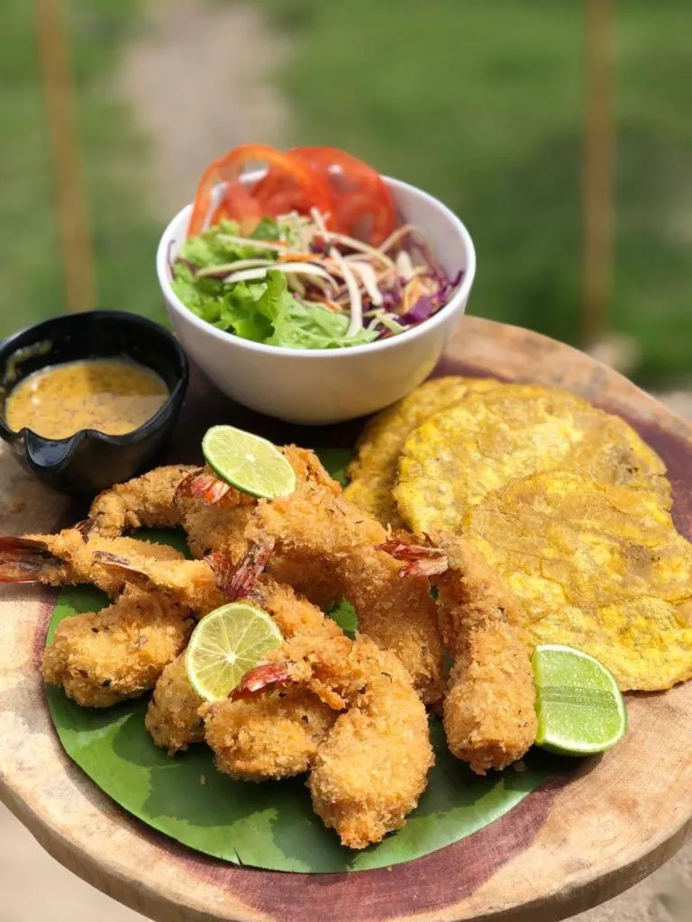 Restaurant/places to eat in Finca Escondida