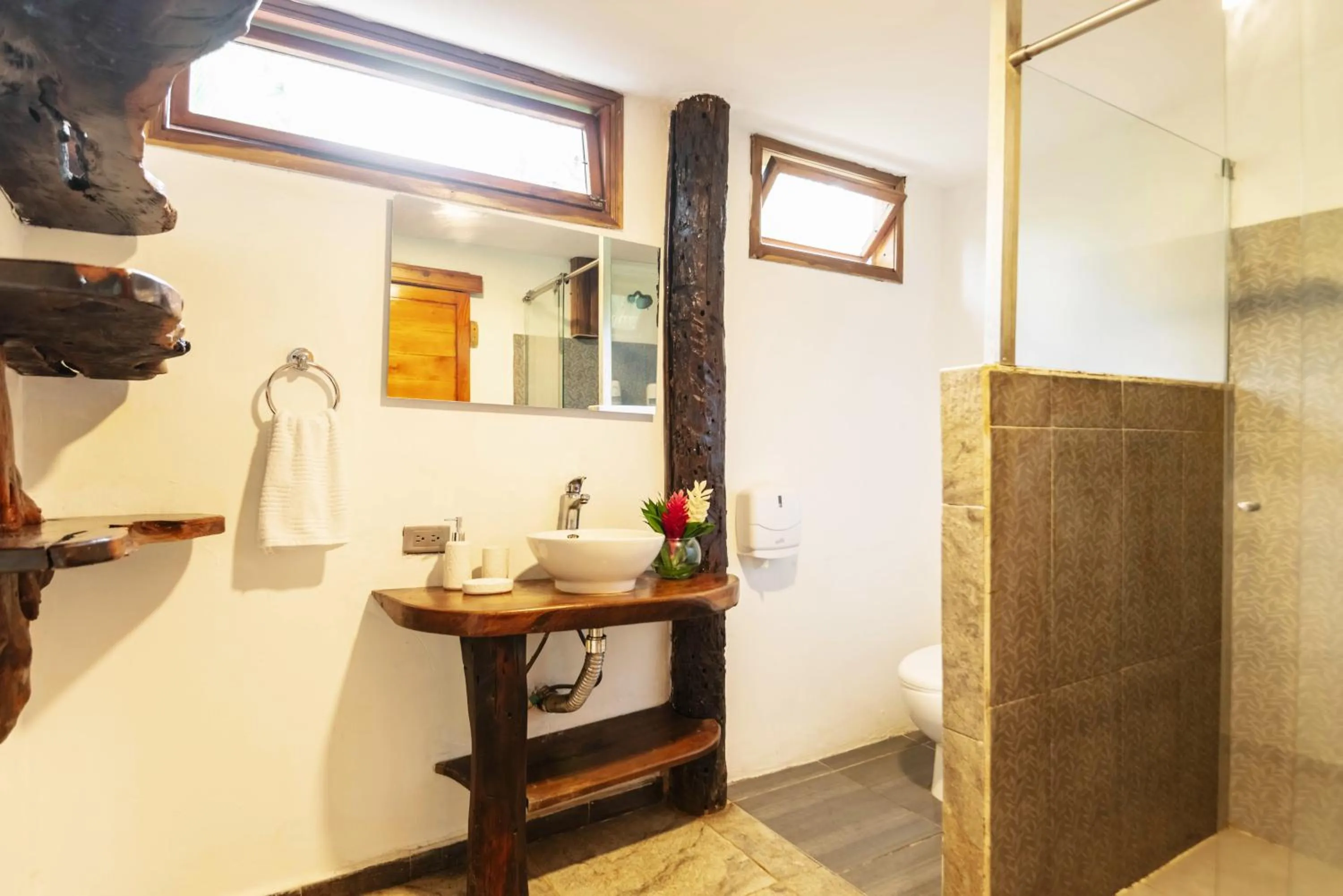 Bathroom in Finca Escondida