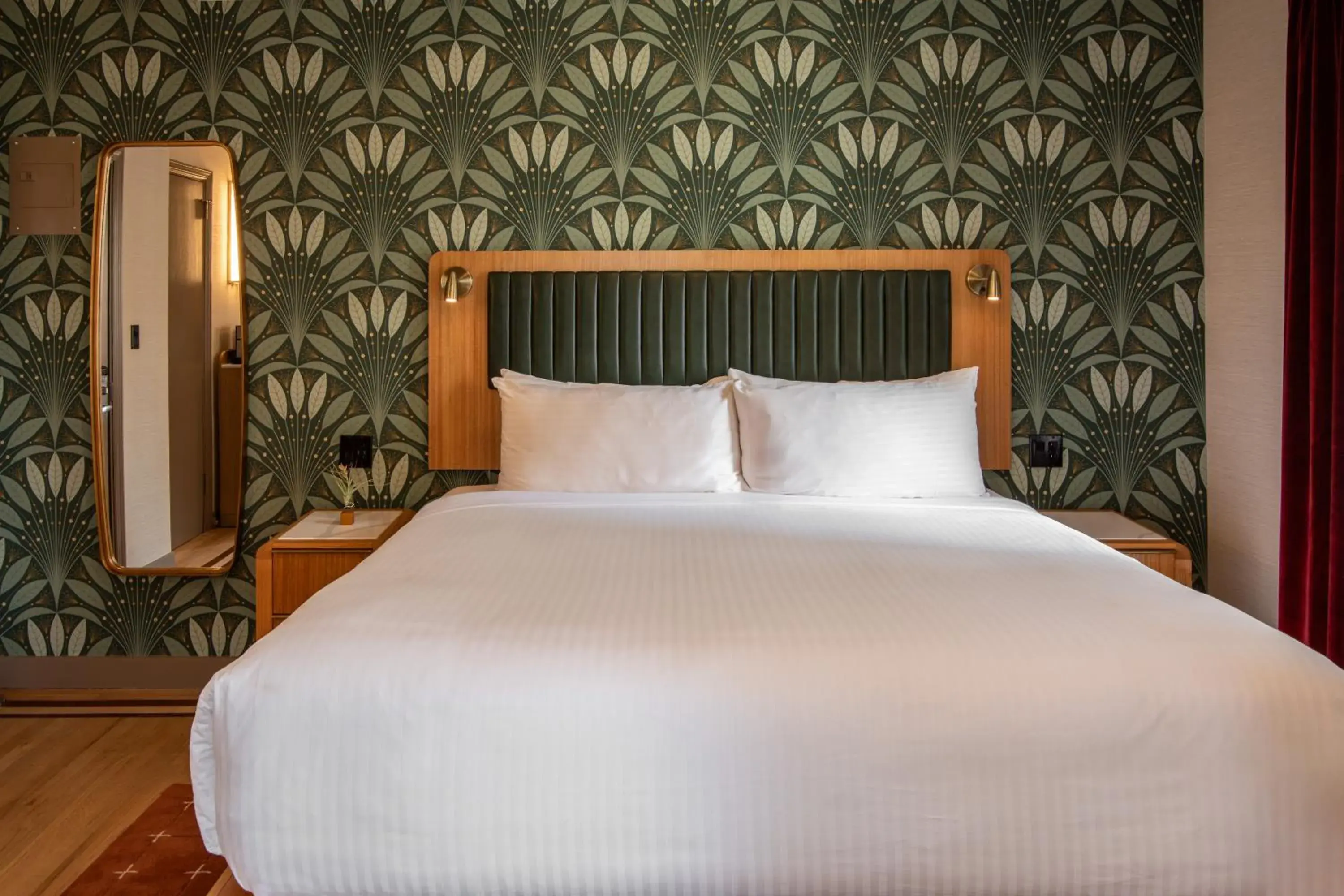 Bedroom, Bed in Hotel Edison Times Square Bedroom, Bed in Hotel Edison Times Square