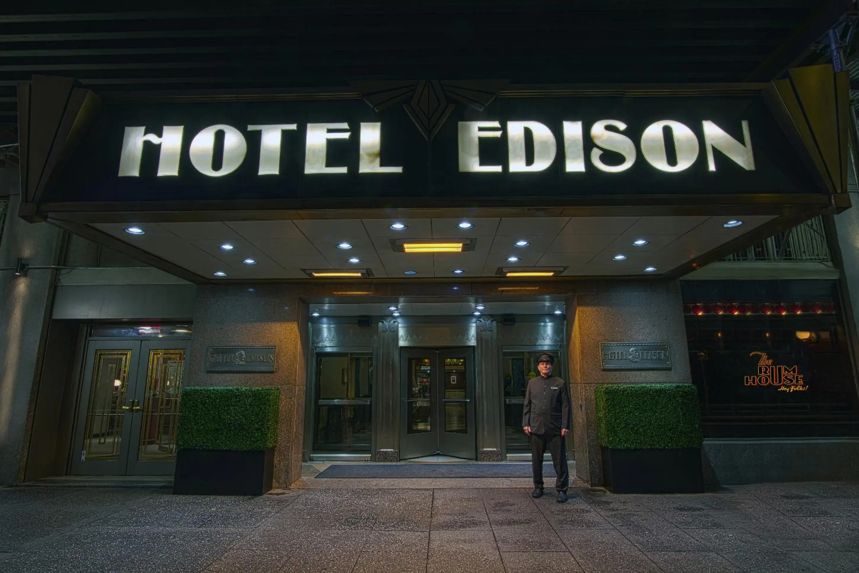Facade/entrance in Hotel Edison Times Square Facade/entrance in Hotel Edison Times Square