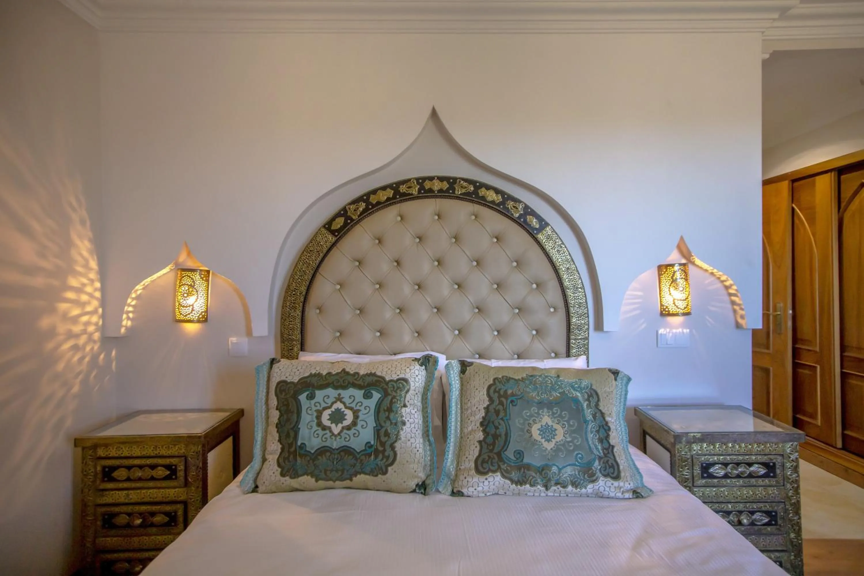 Bed in Al Karob Yoga Boutique Villa