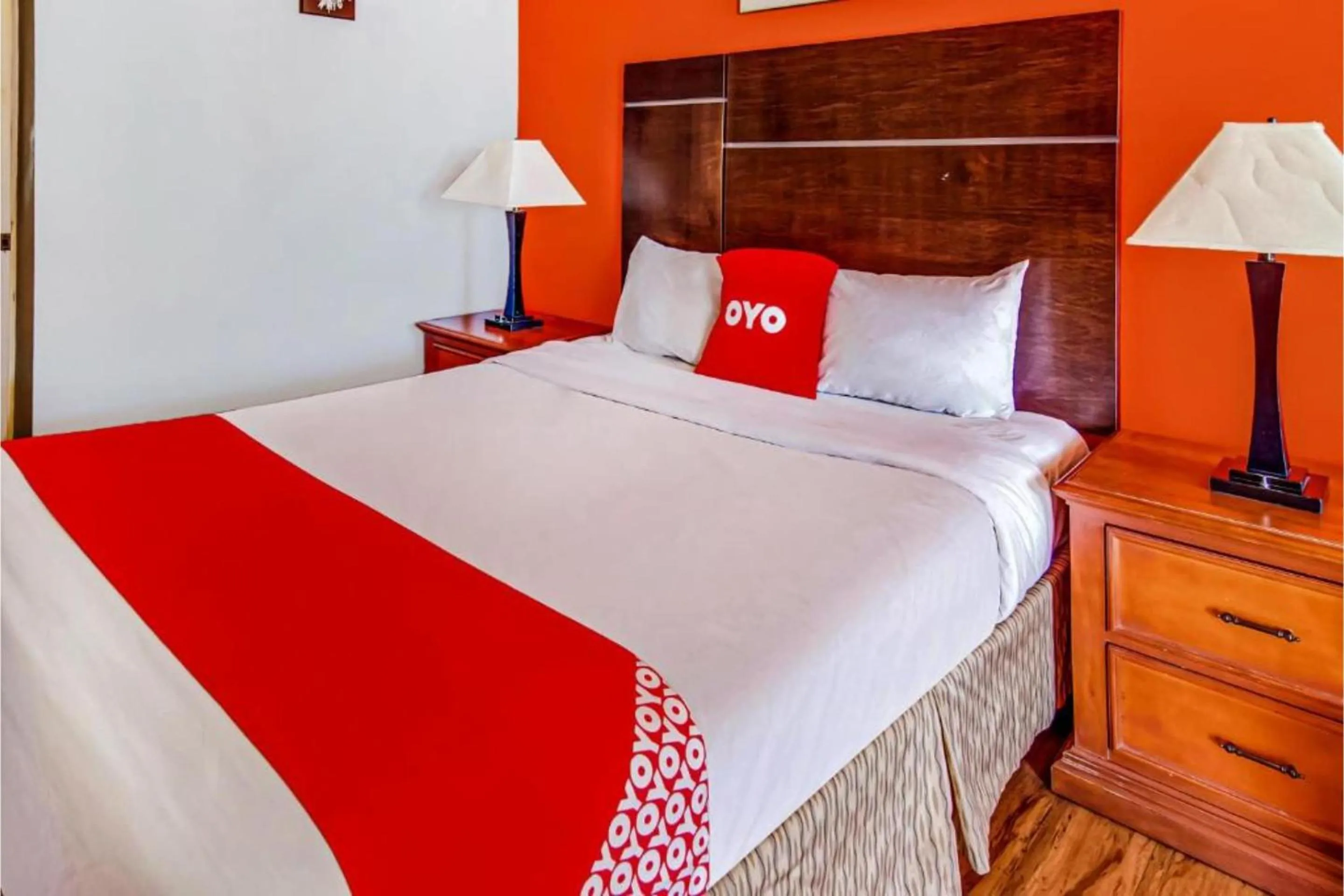 Bedroom, Bed in Hotel Europa Ridgecrest