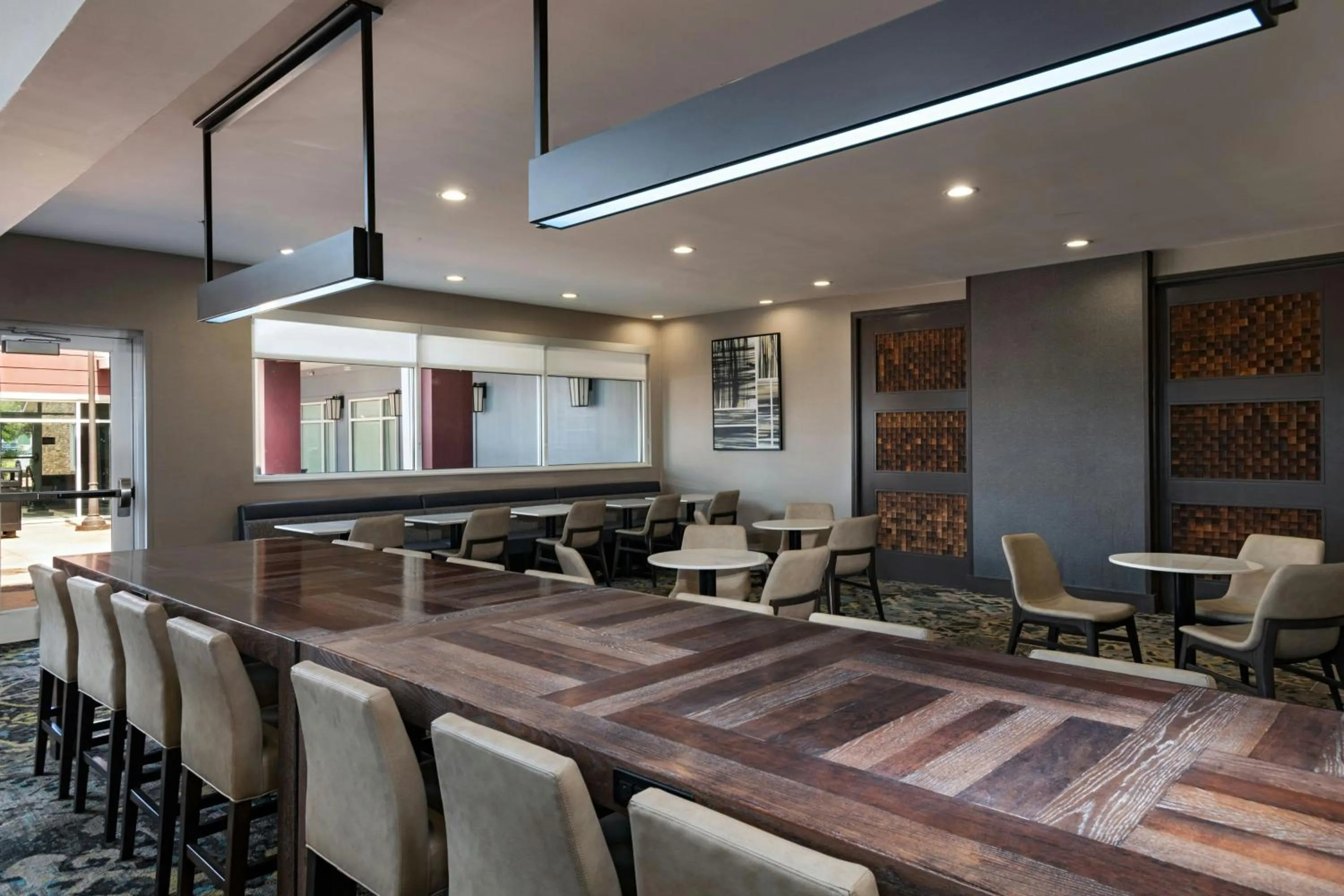 Restaurant/places to eat in Residence Inn by Marriott Houston NW Cypress