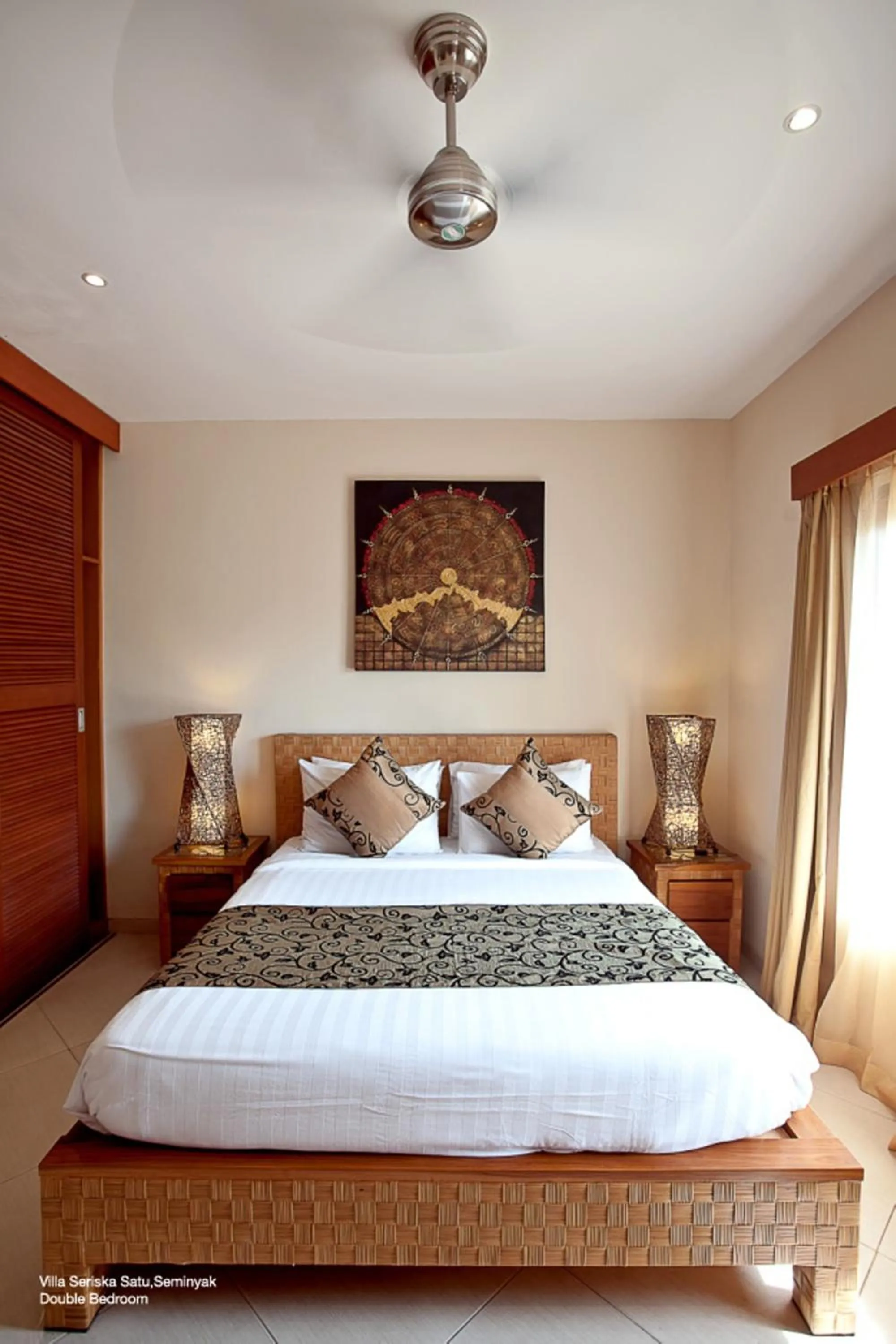 Bed in Villa Seriska Seminyak
