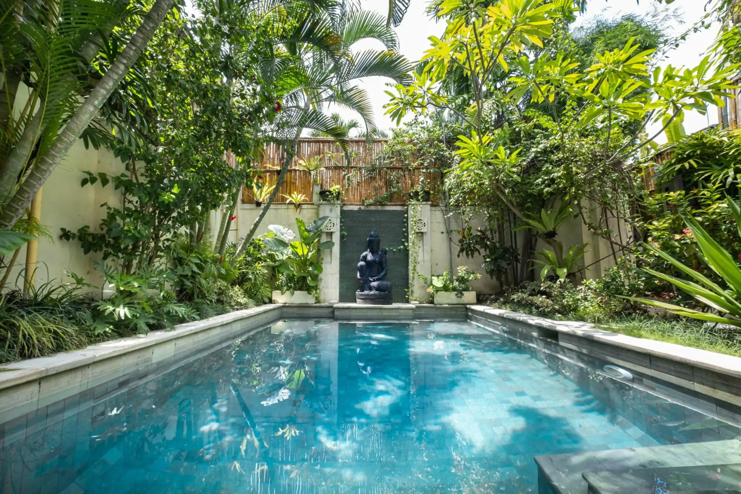 Swimming pool in Villa Seriska Seminyak Swimming pool in Villa Seriska Seminyak