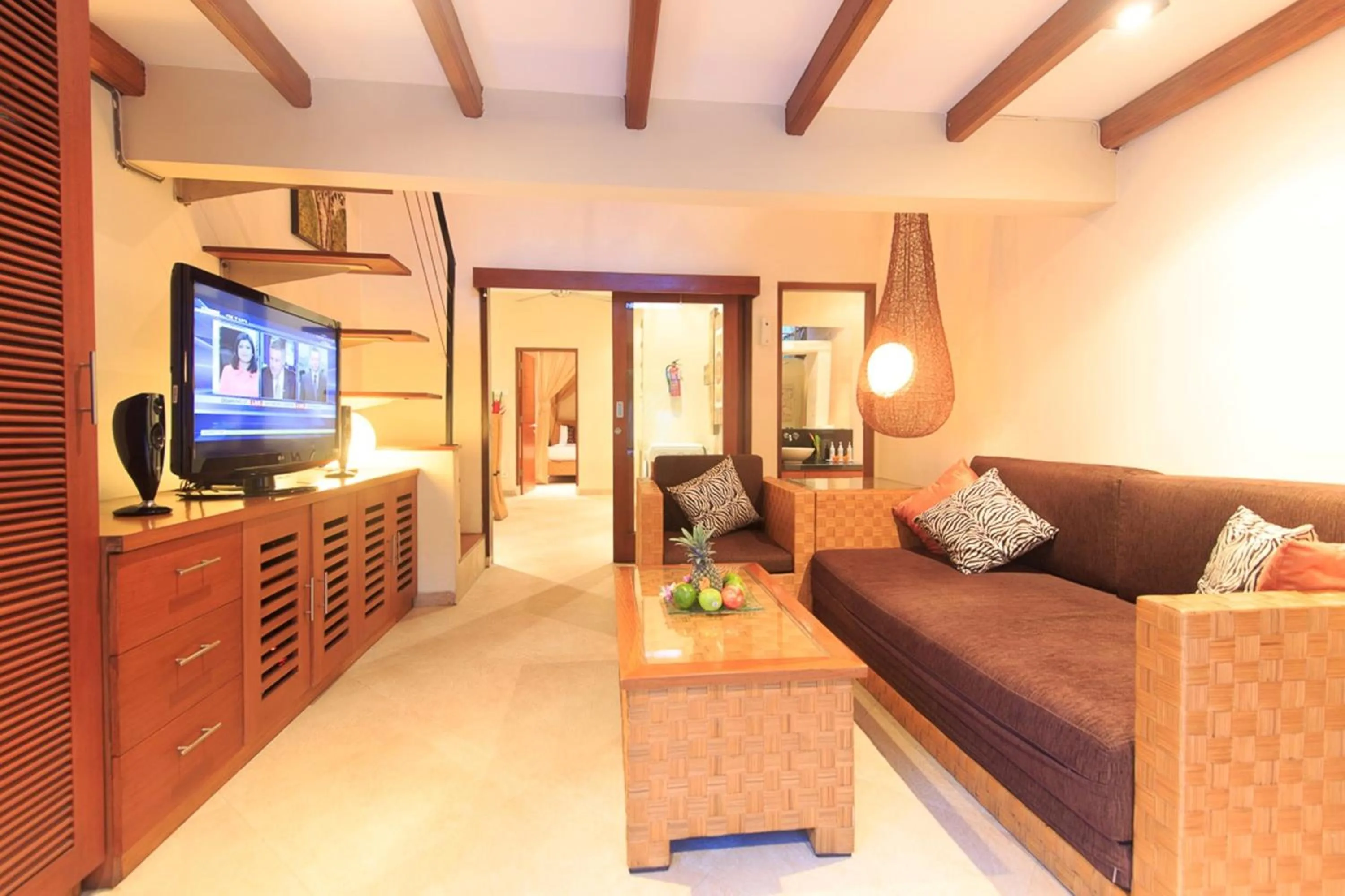 Communal lounge/ TV room, Bed in Villa Seriska Seminyak