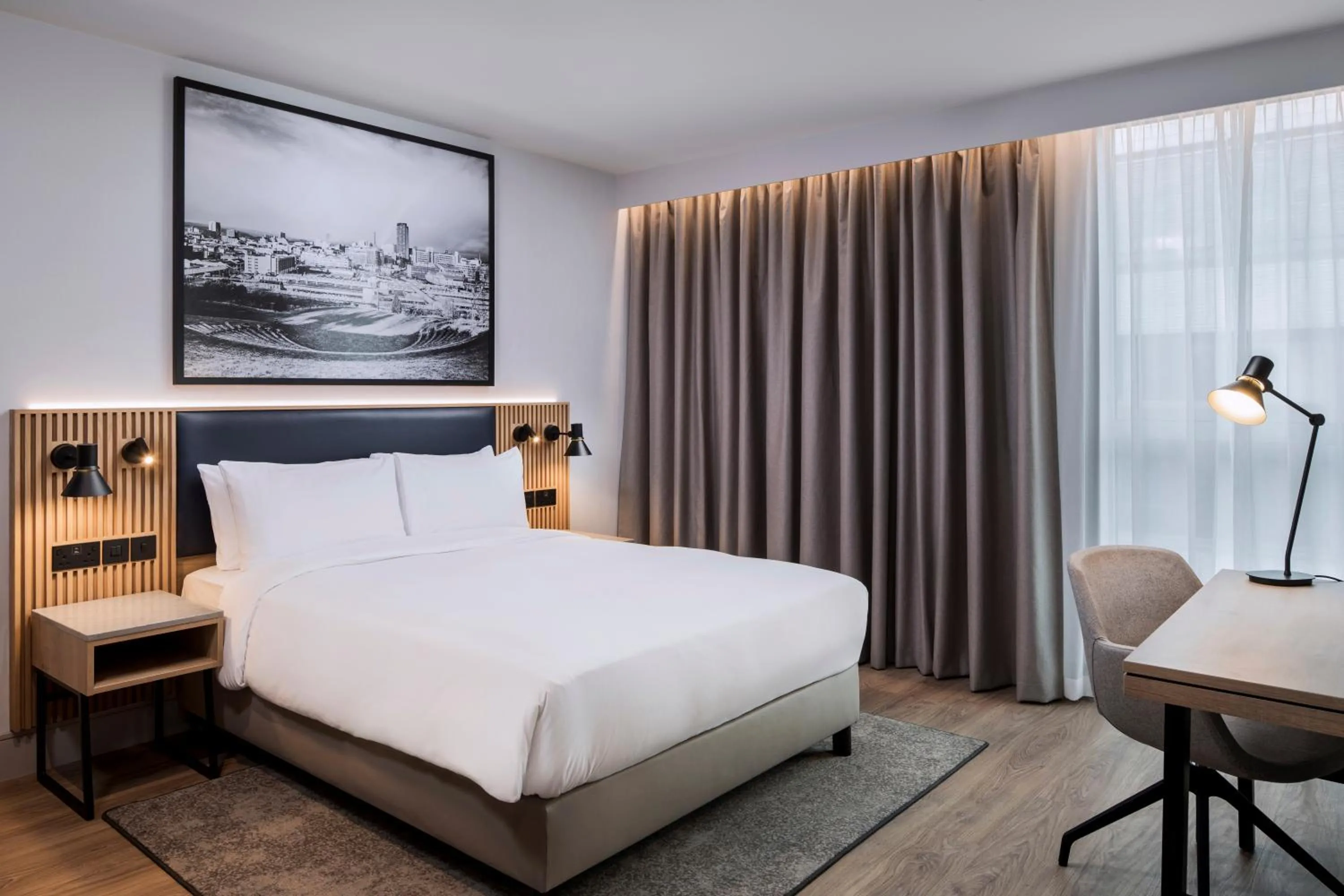 Bedroom, Bed in Radisson Blu Hotel, Sheffield