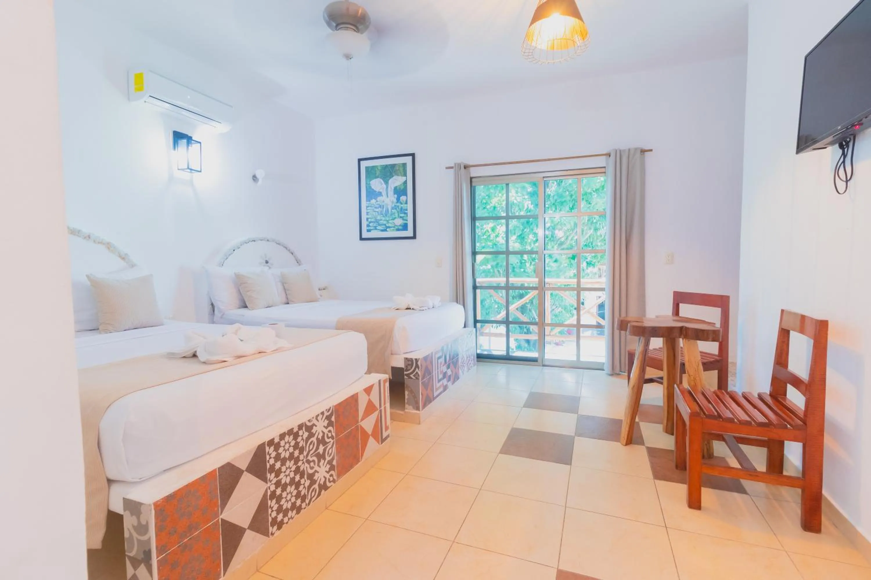 Photo of the whole room, Bed in Hotel Szapot