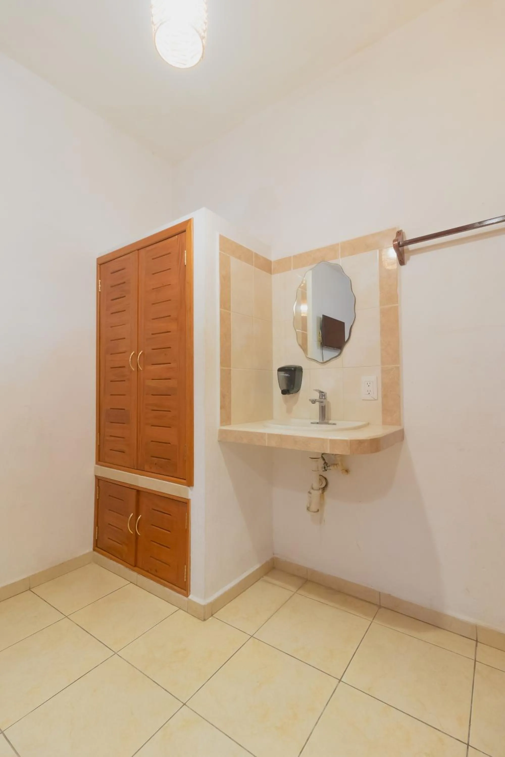 wardrobe in Hotel Szapot
