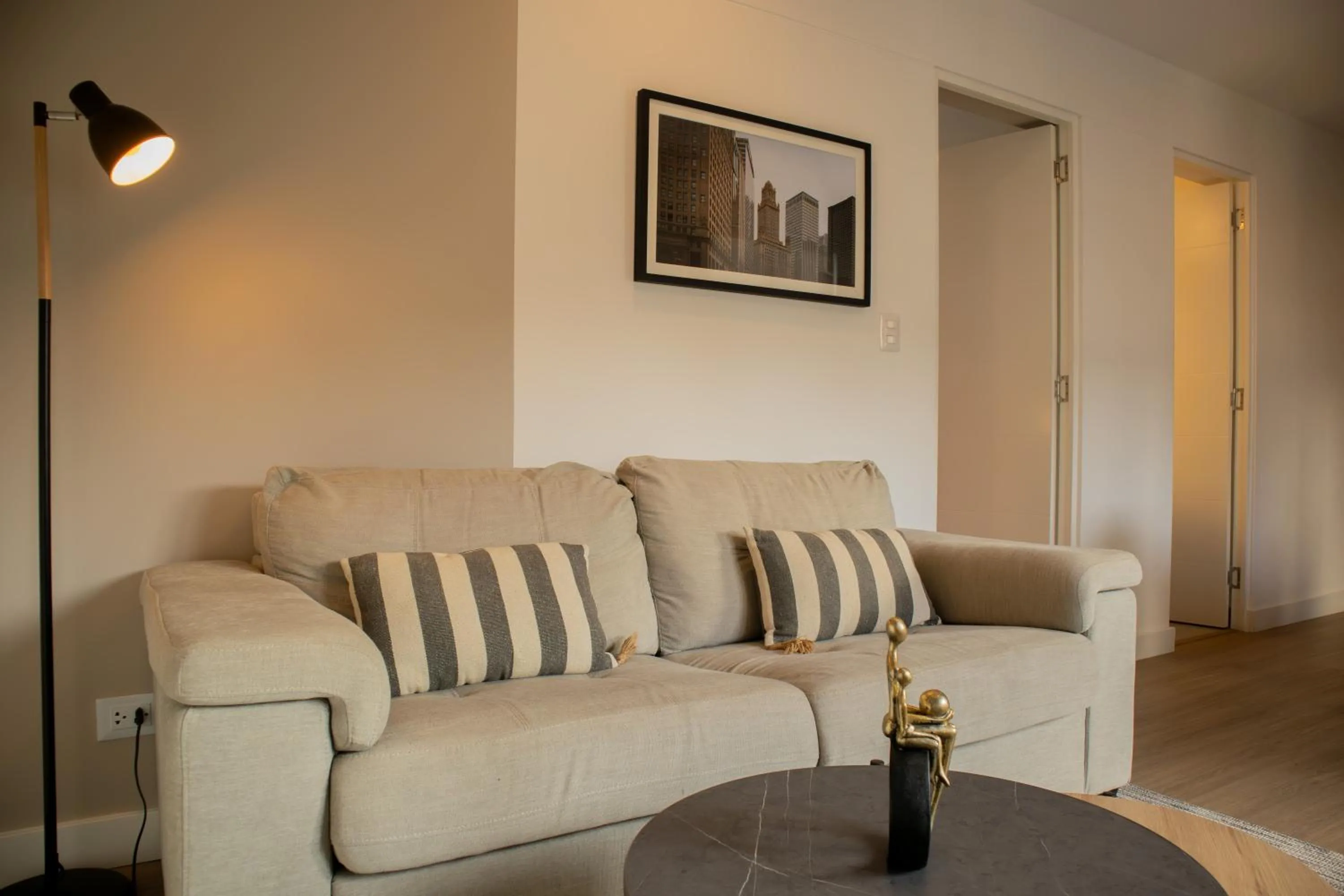 One-Bedroom Apartment in Gray by Wynwood House