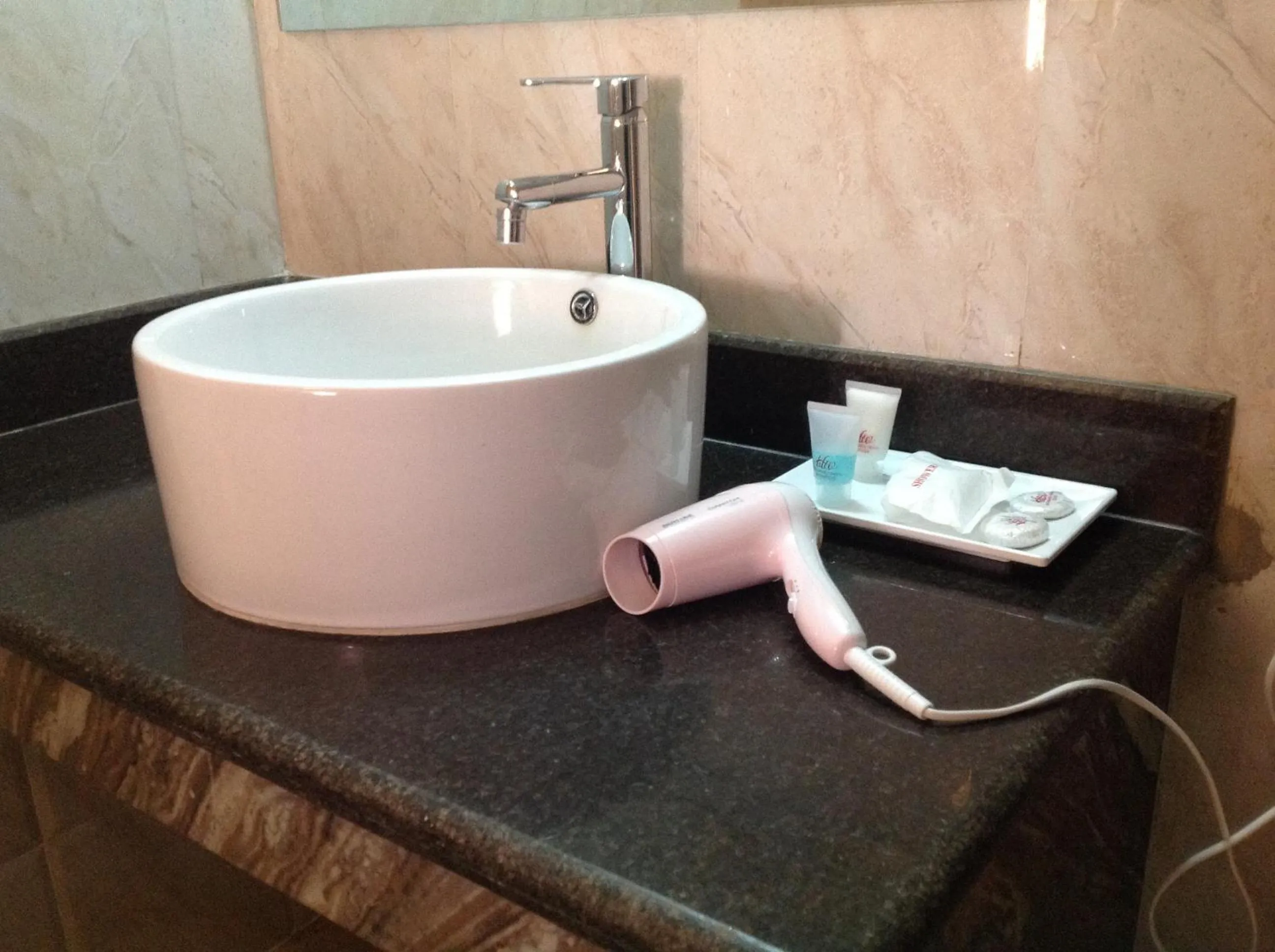 Bathroom in Hotel Woodland Kathmandu