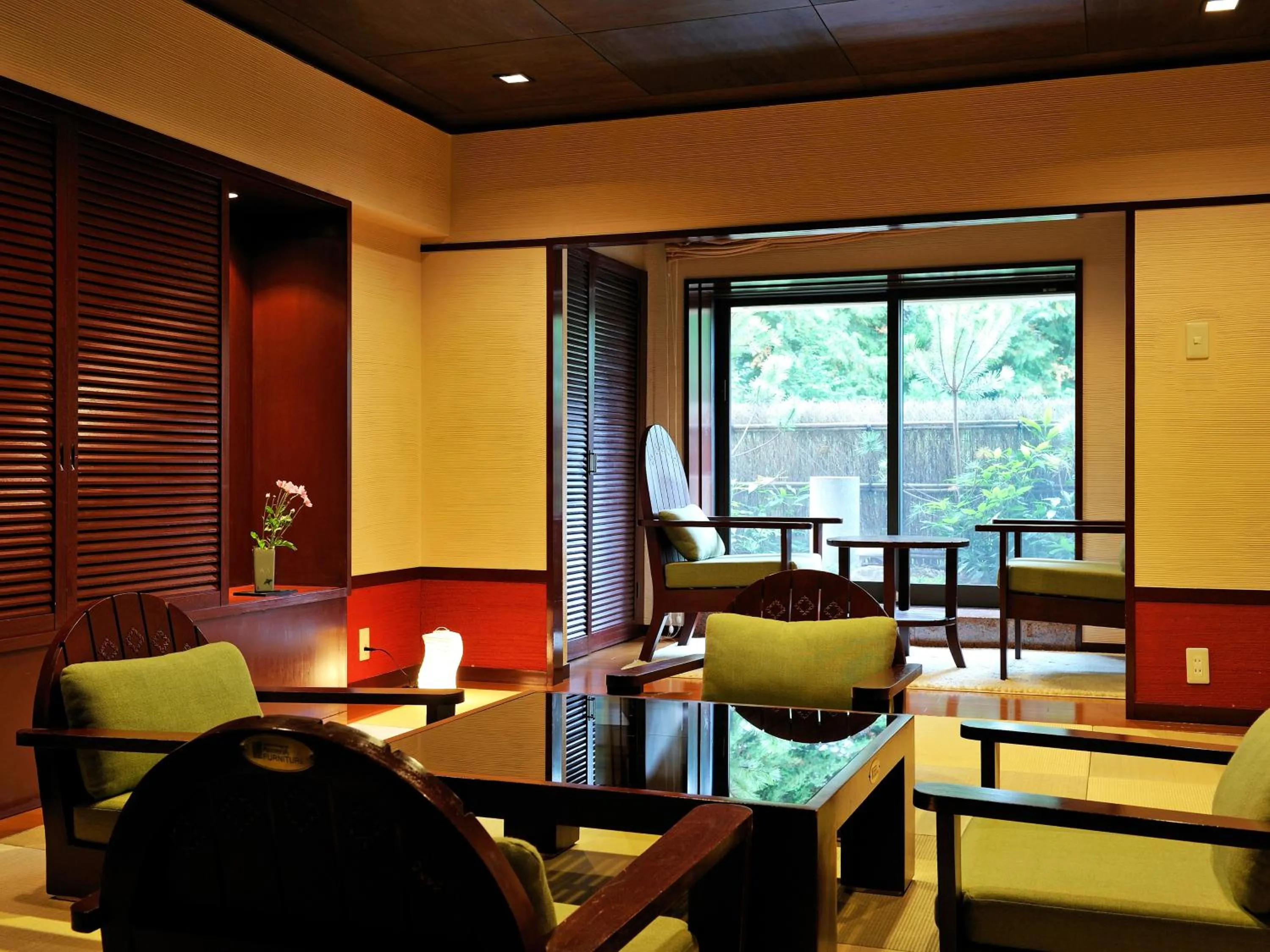 Photo of the whole room in Hotel Kusakabe Armeria