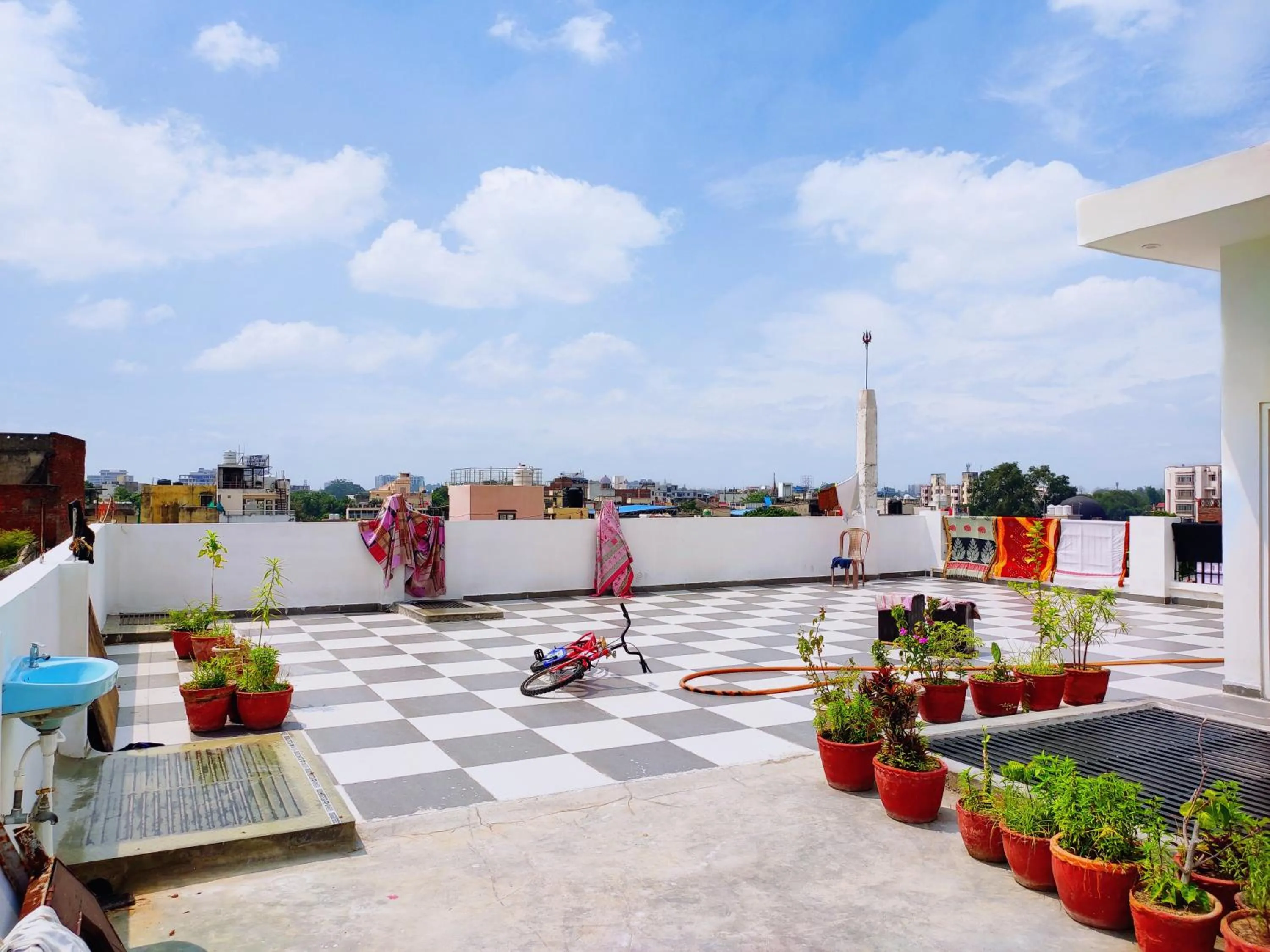 Day in Khushi Paying Guest House