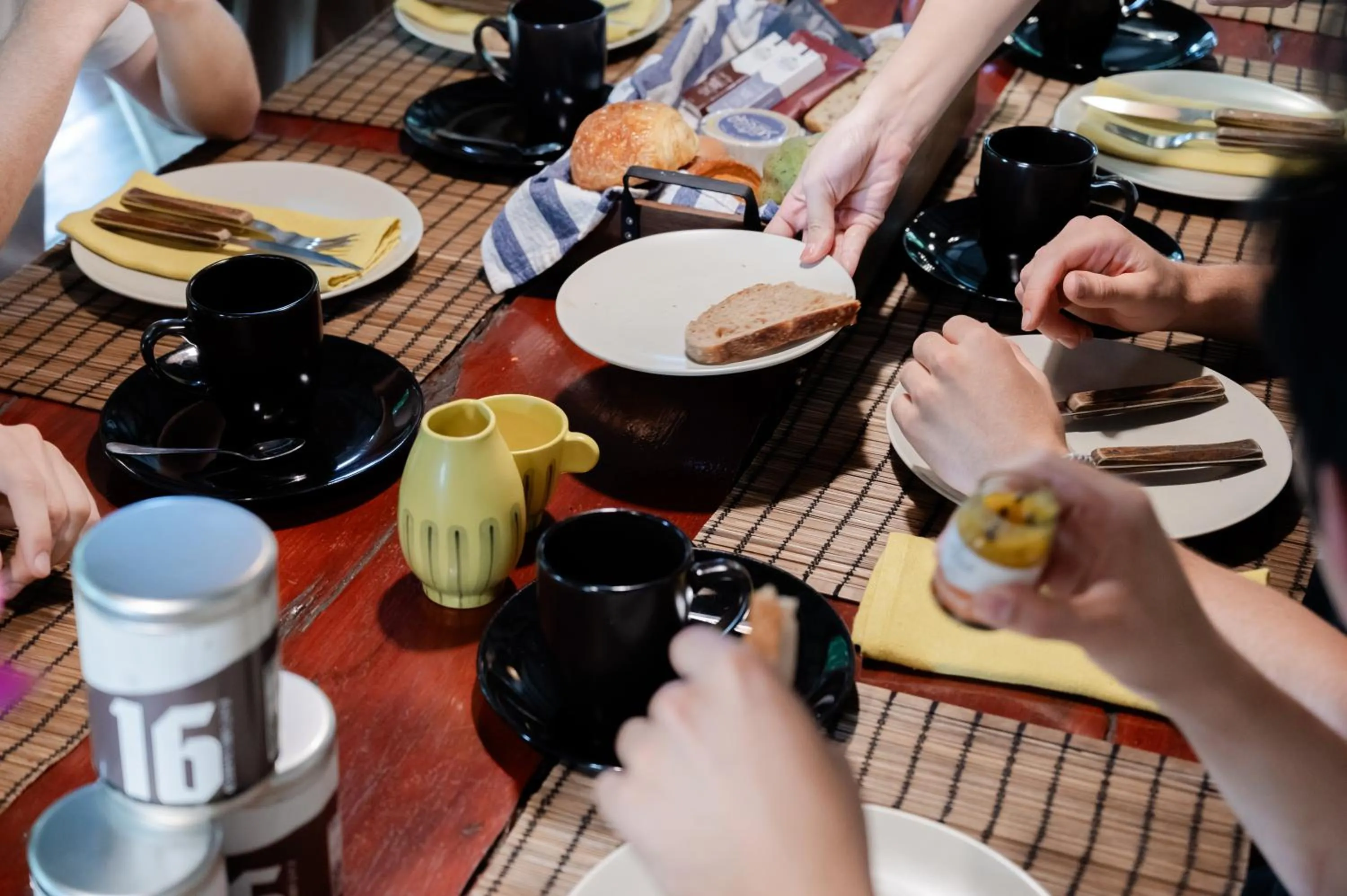 Coffee/tea facilities in Tolani Southgate Villa Chiang Mai