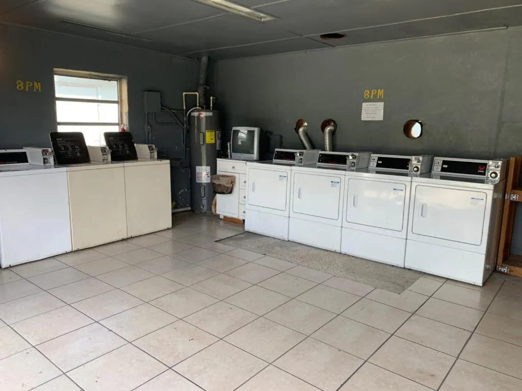 Sebastian Gardens Inn & Suites