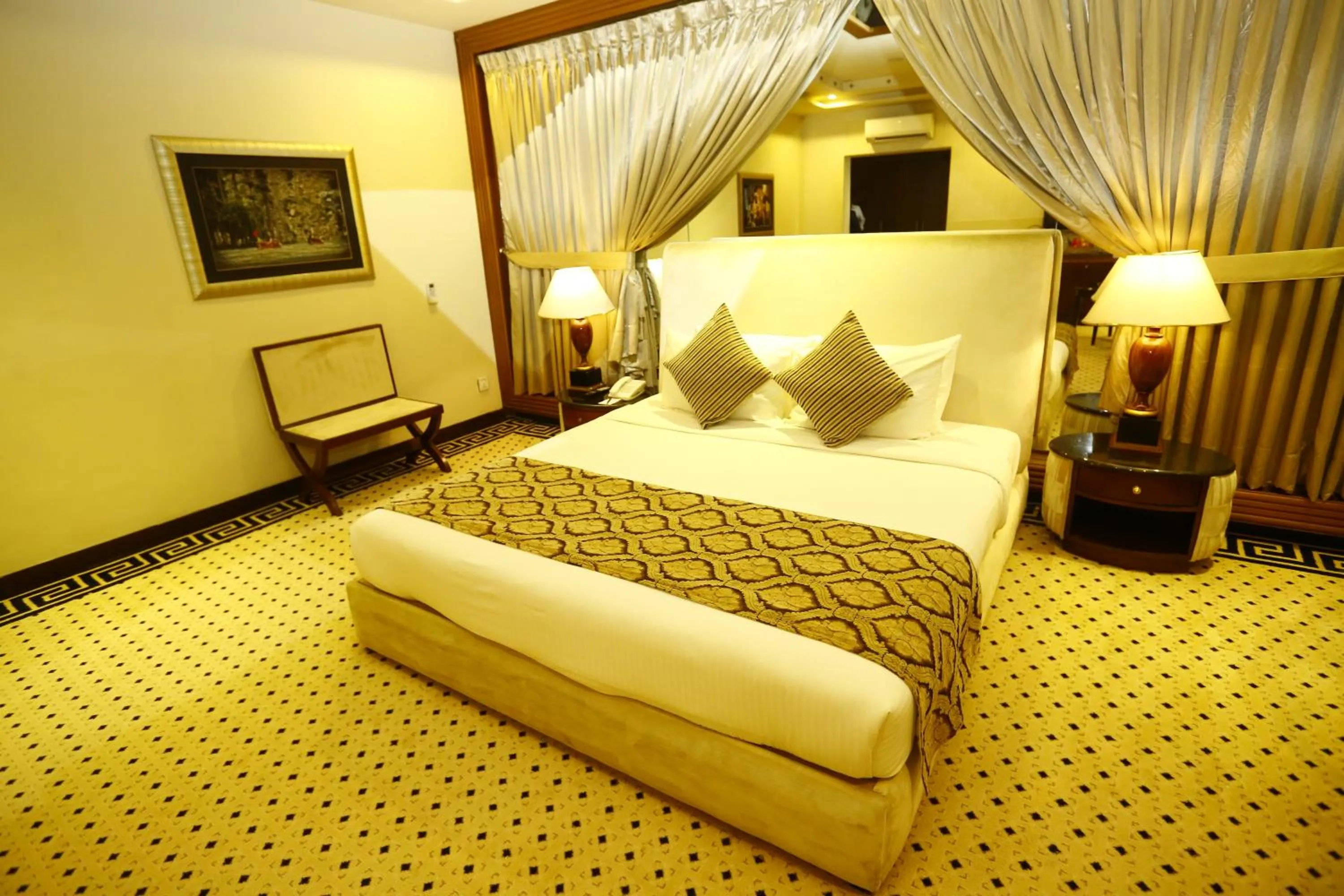 Bed in Bahria Grand Hotel & Resort