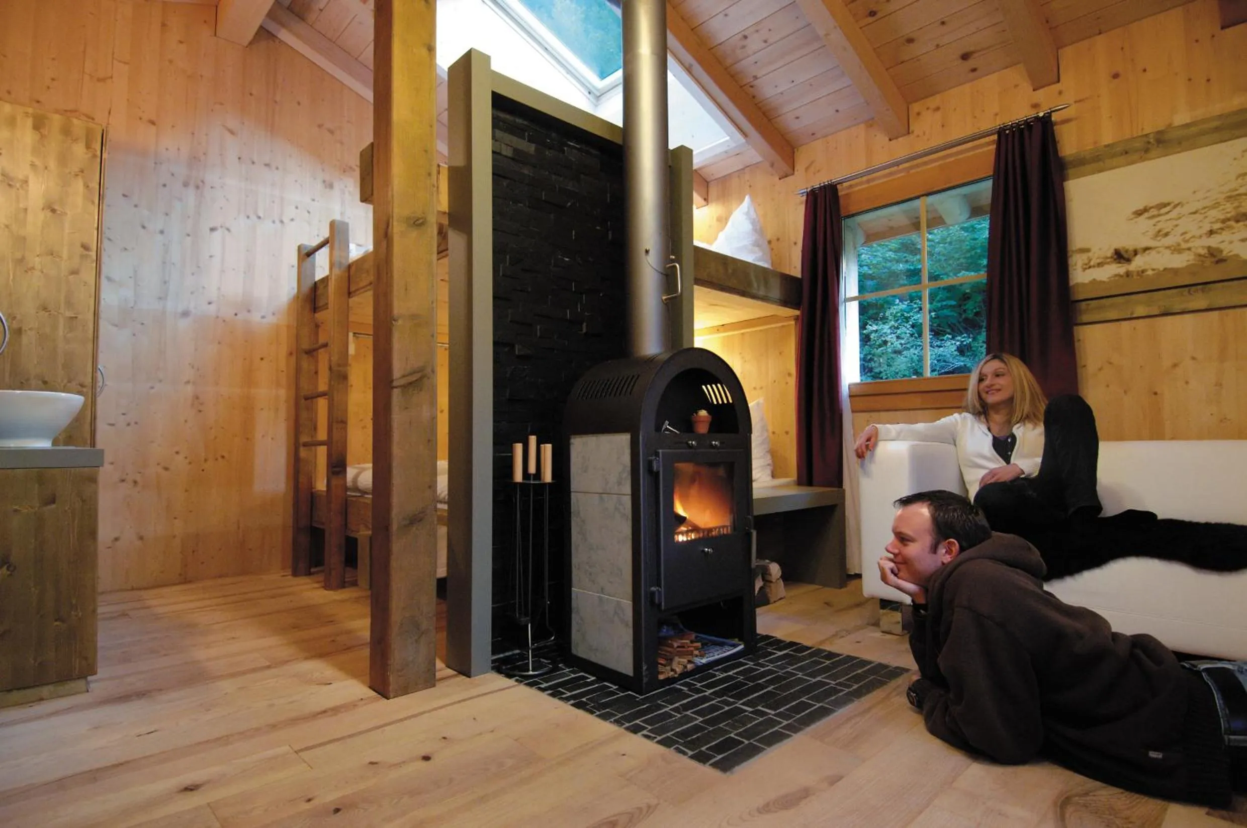 Living room in Hüttenhotel Husky Lodge