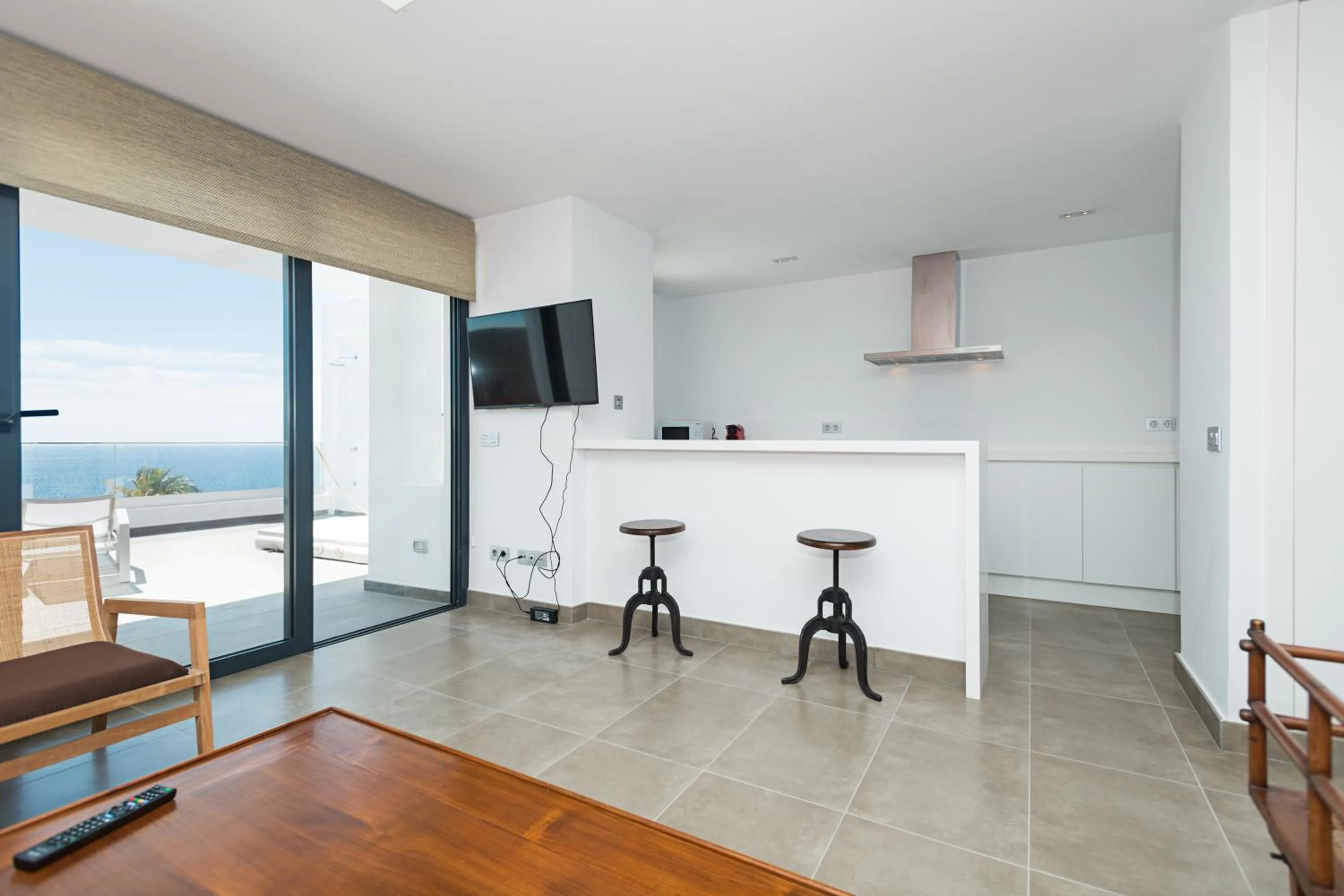 Kitchen or kitchenette in Altos de la Gloria Beach Apartments
