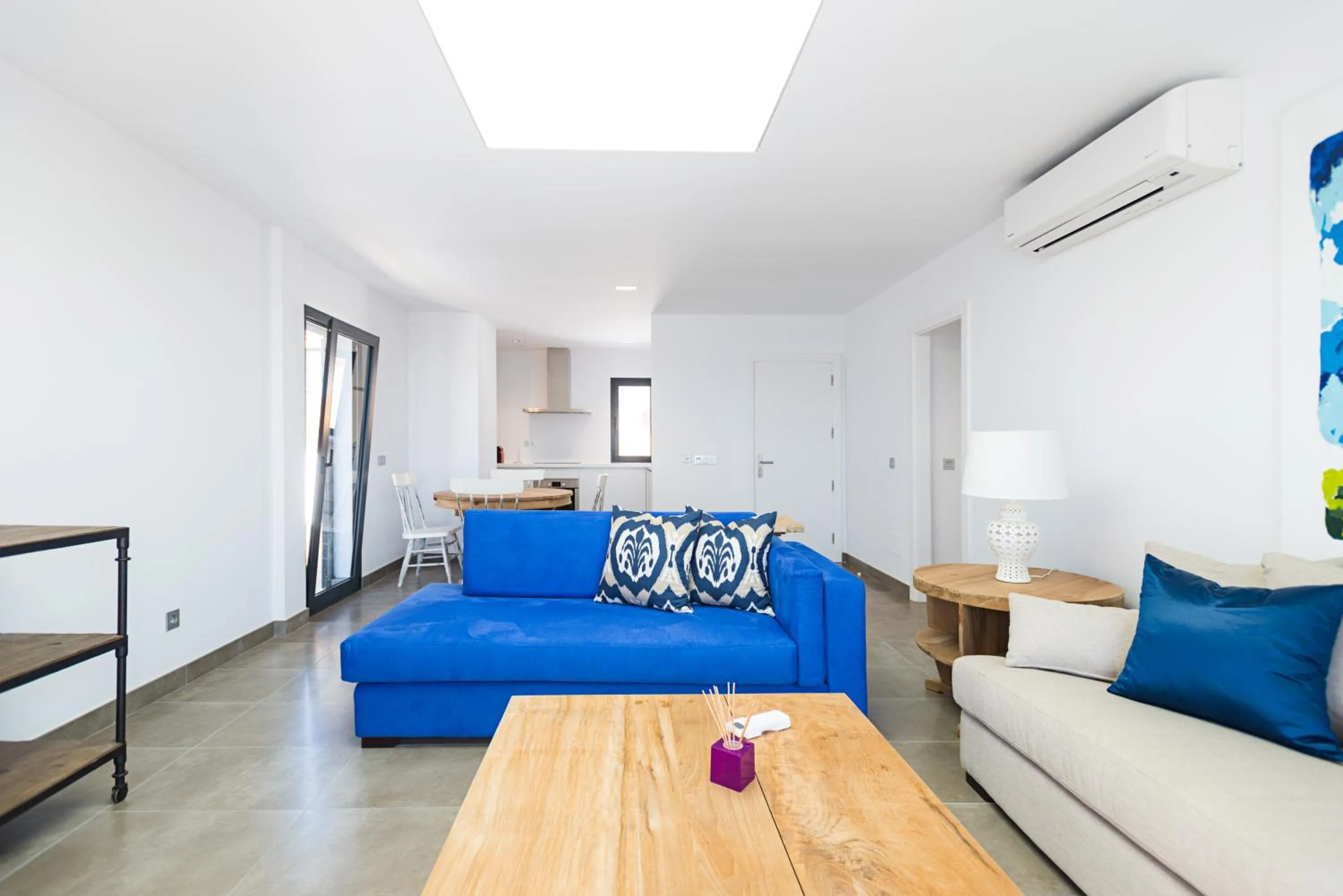 Living room in Altos de la Gloria Beach Apartments