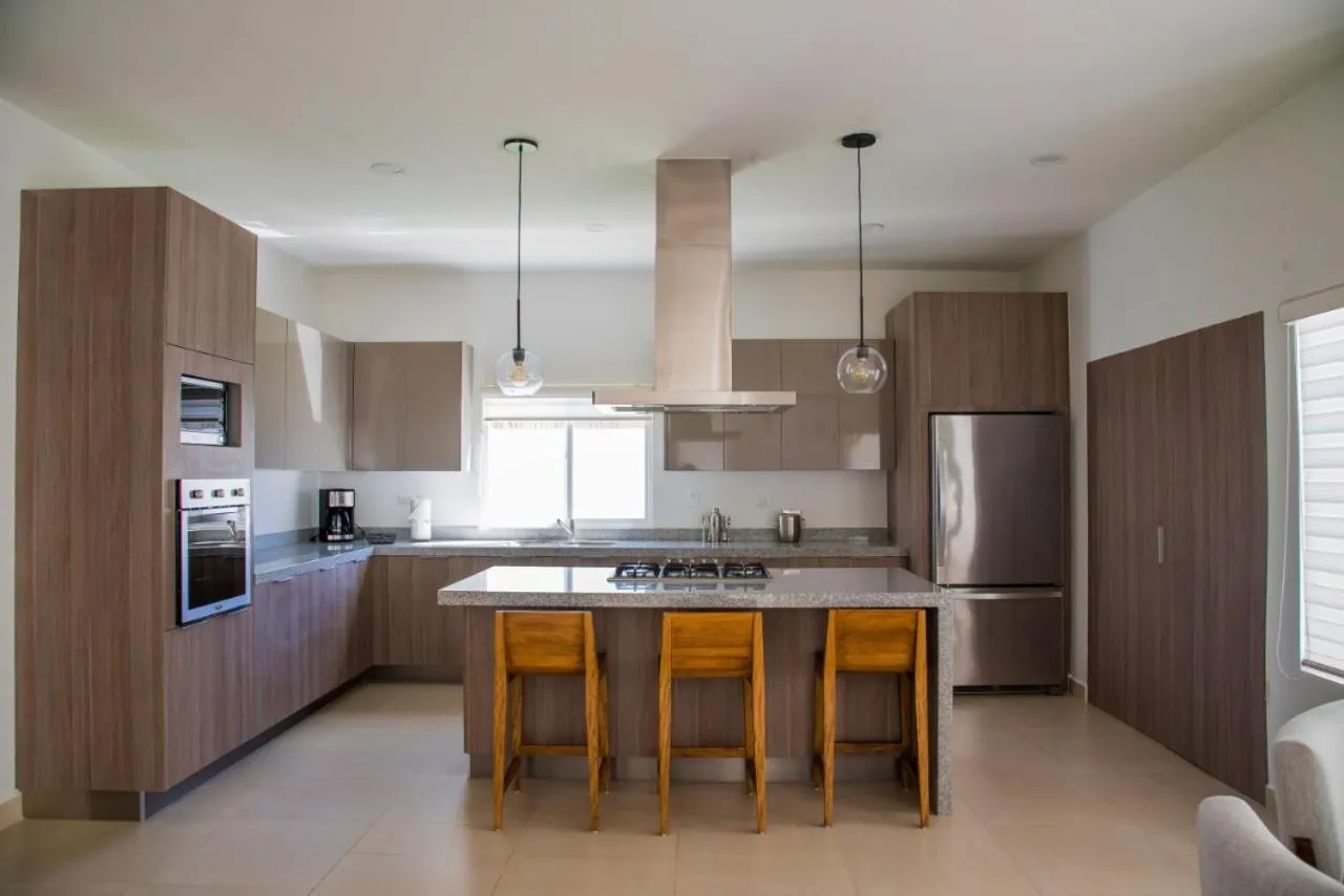 Kitchen or kitchenette in Voyage Vacation Club