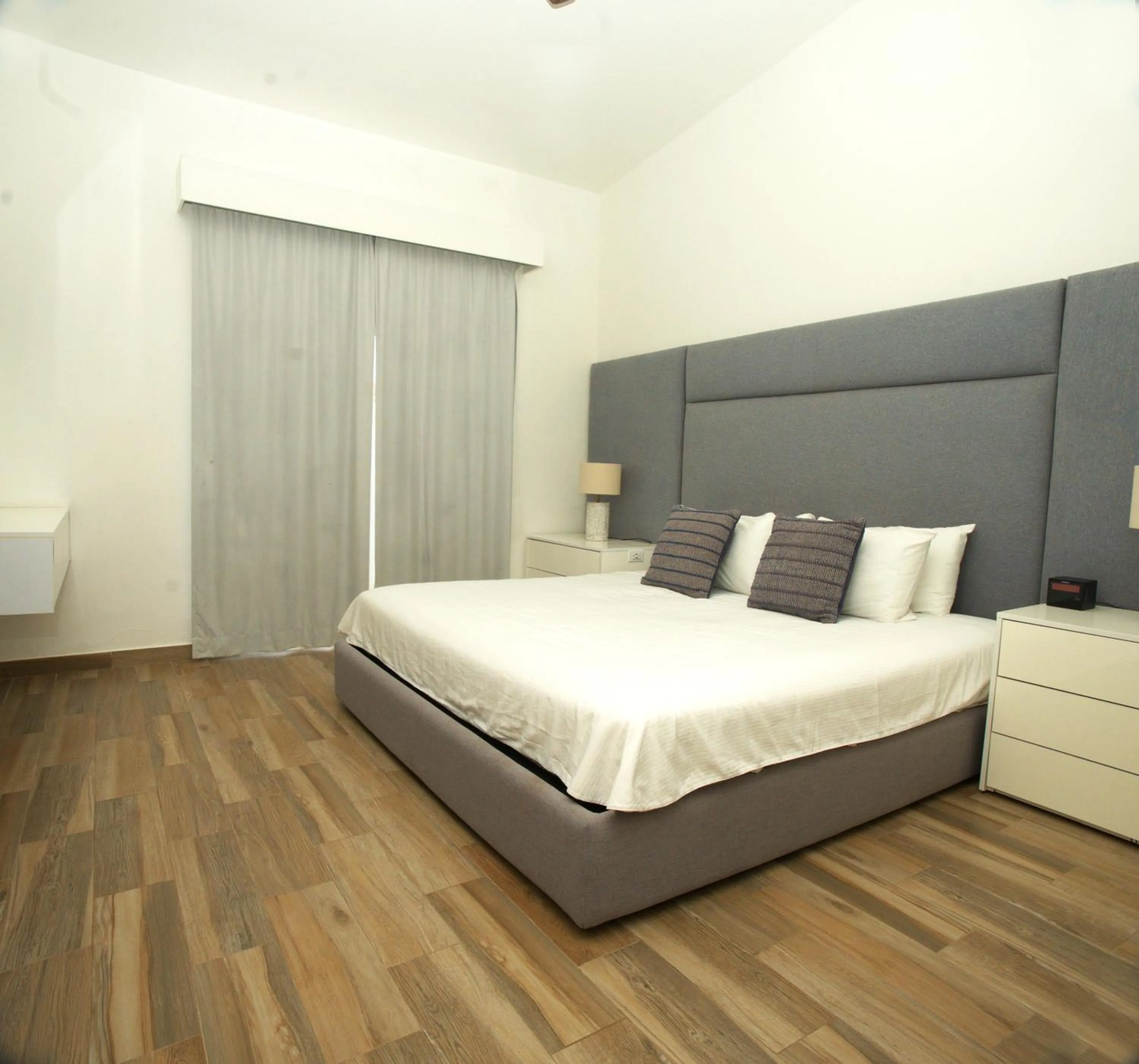 Photo of the whole room, Bed in Voyage Vacation Club