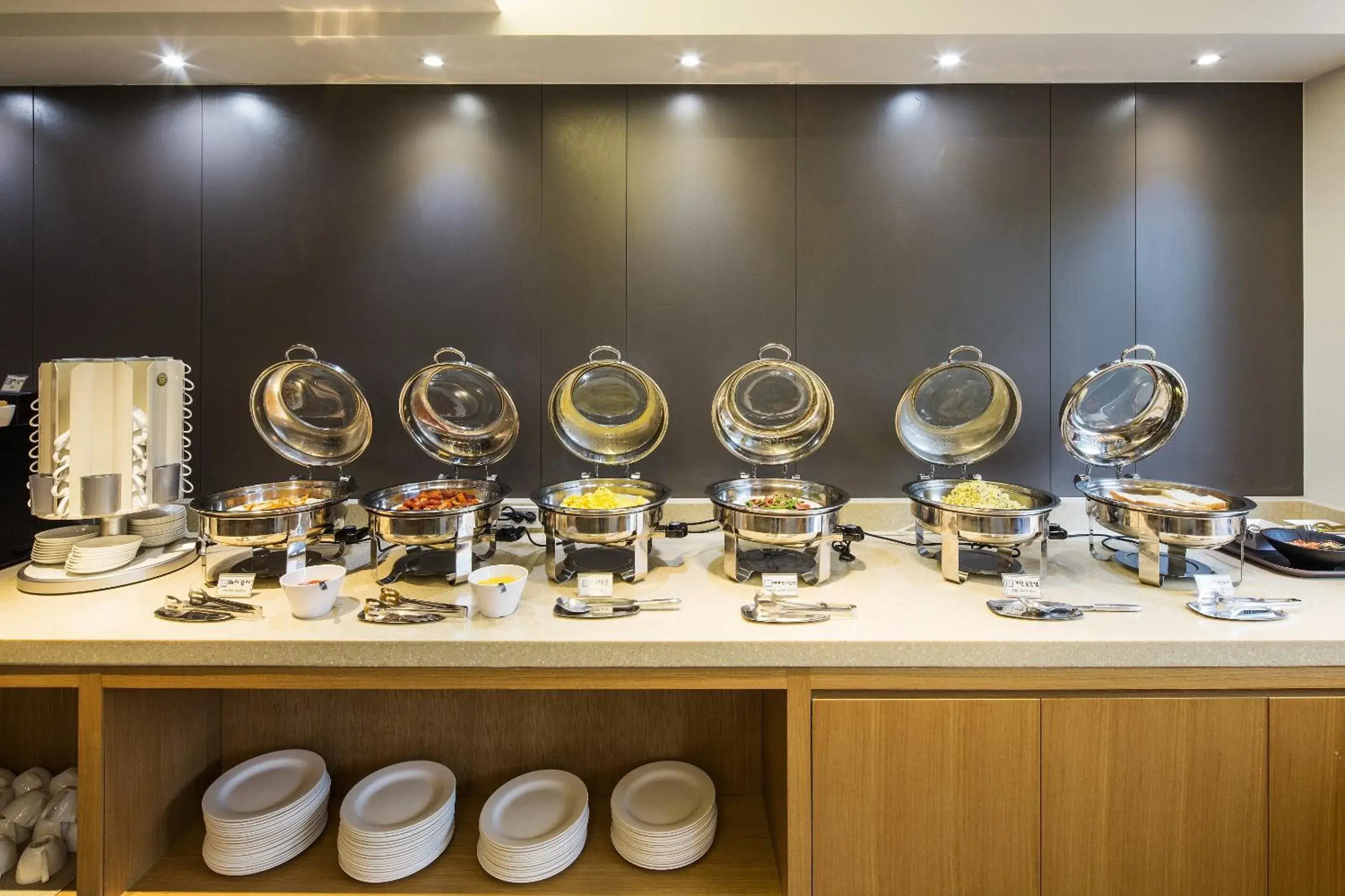 Buffet breakfast in Hotel Denim Seoul Buffet breakfast in Hotel Denim Seoul