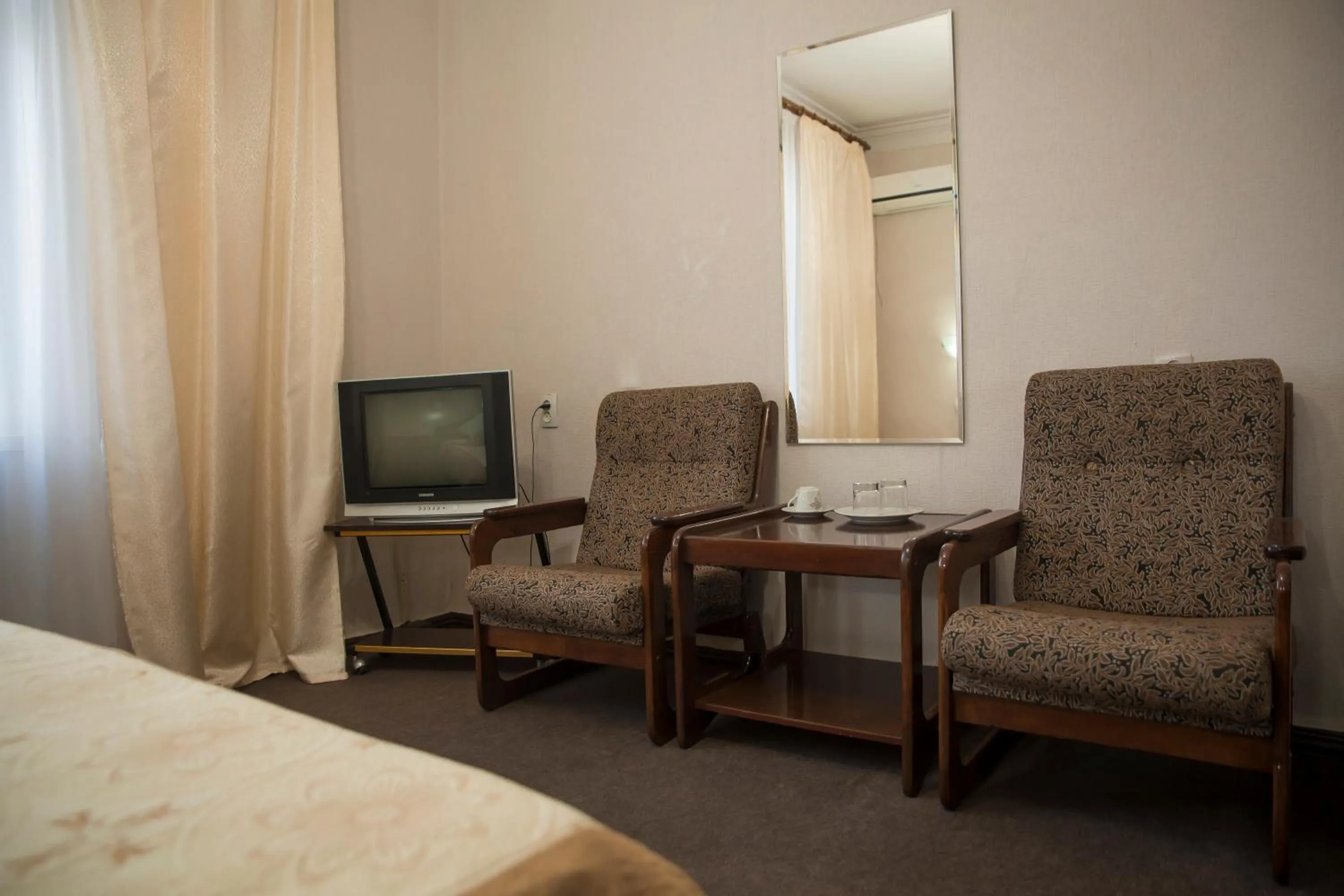 Bed in Chisinau Hotel