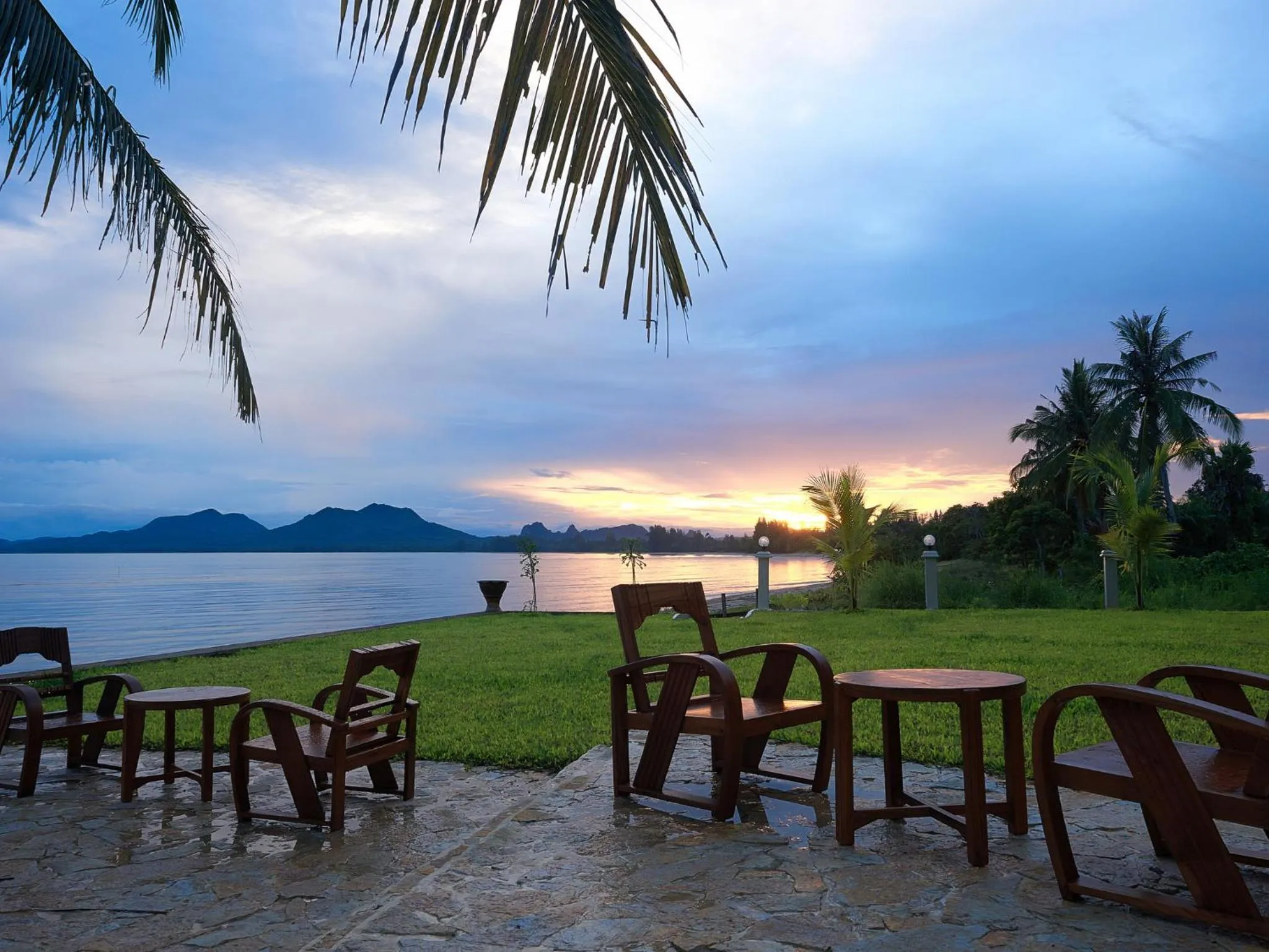 Restaurant/places to eat in Sara Beachfront Boutique Resort