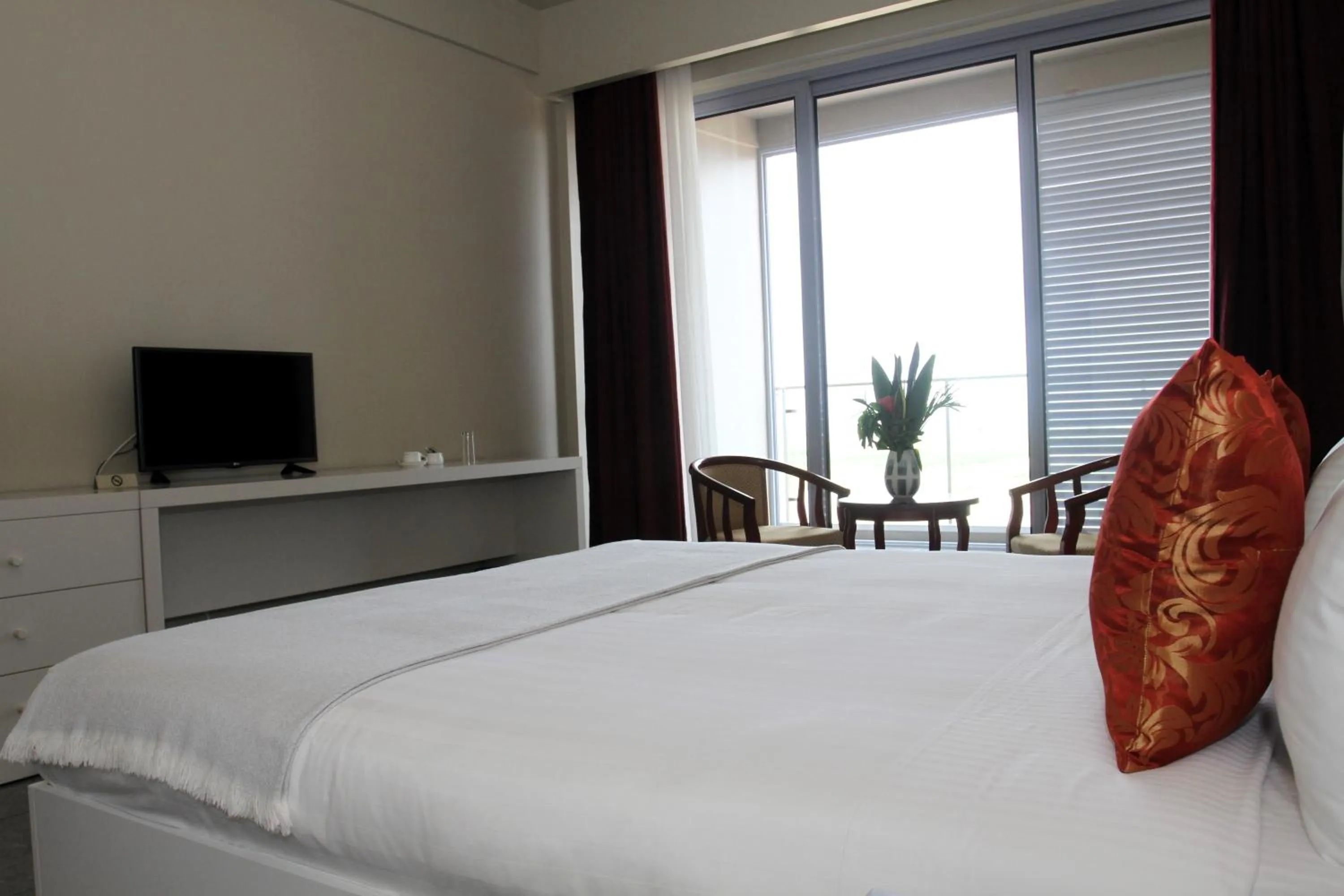 Bed in Flow Hotel Benguela