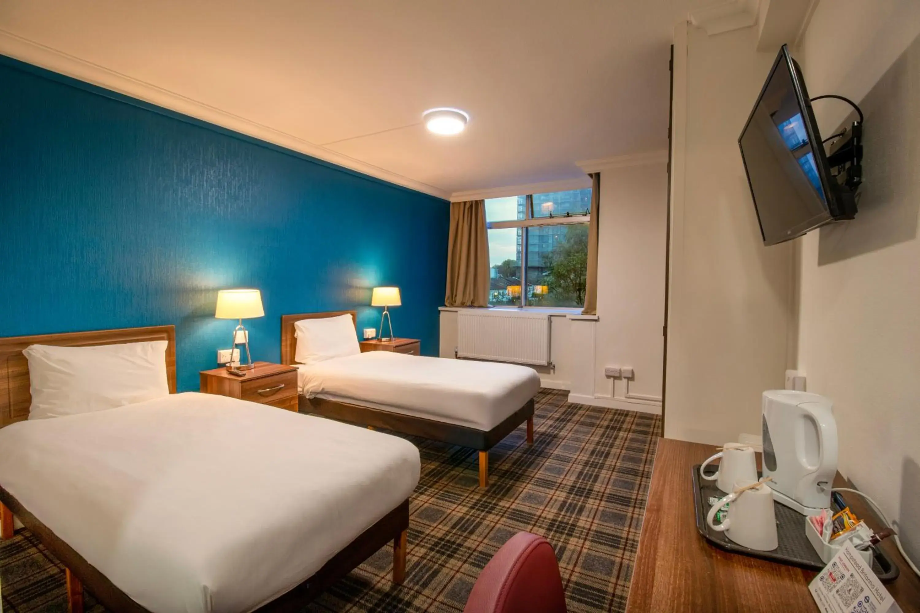 Twin Room in Hampstead Britannia Twin Room in Hampstead Britannia