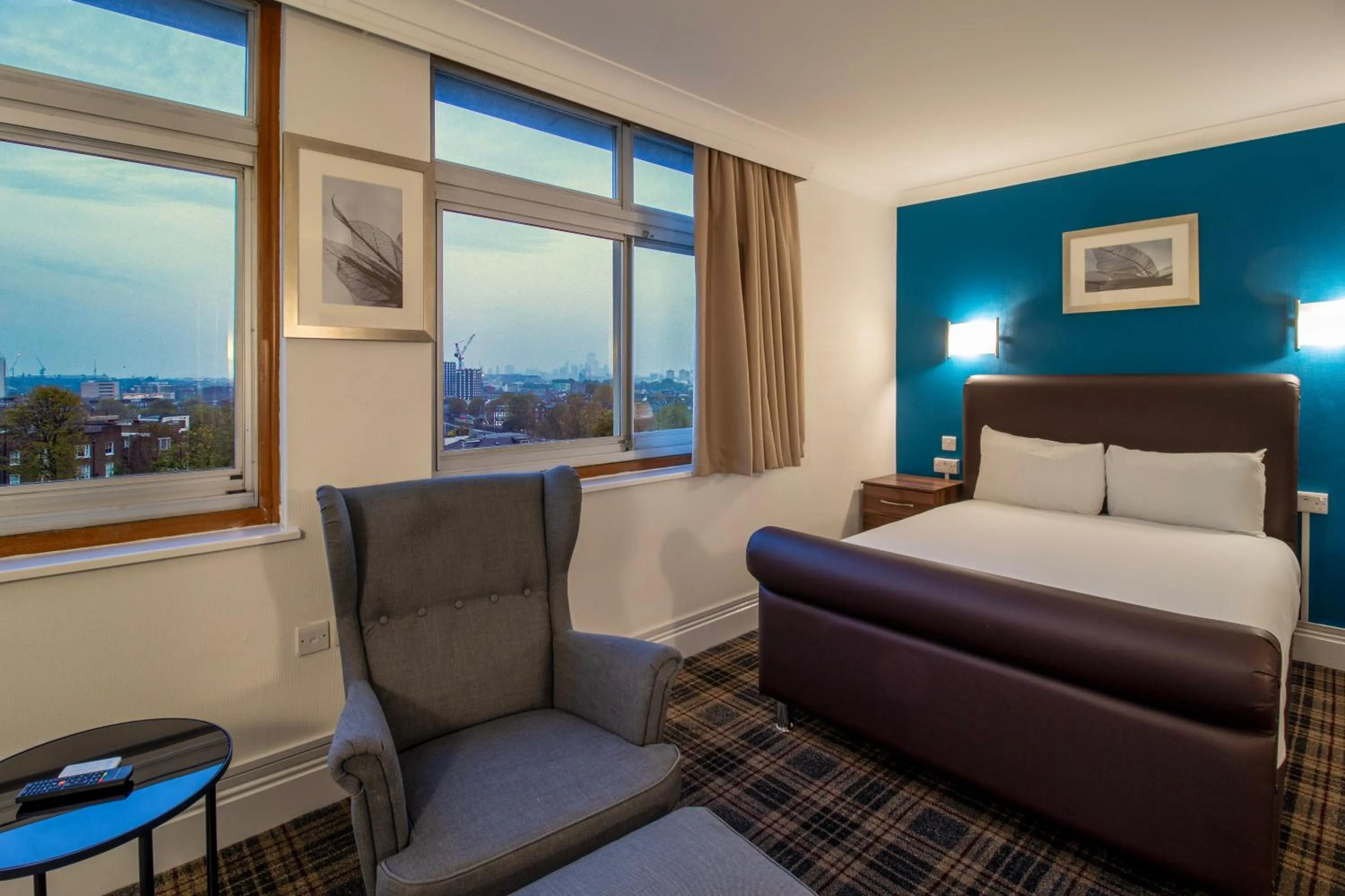 Bedroom, Bed in Hampstead Britannia