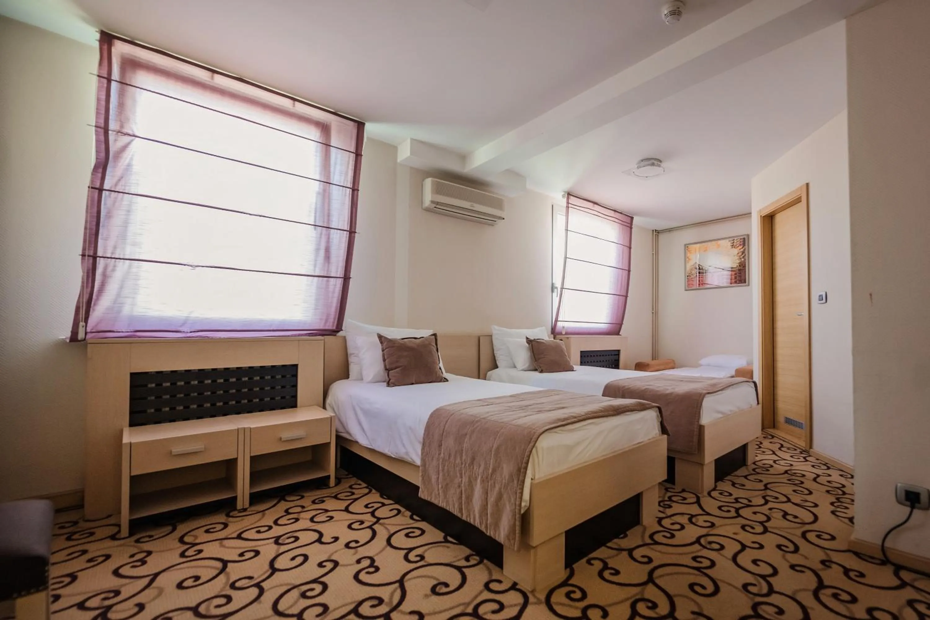 Bed in Hotel Beograd