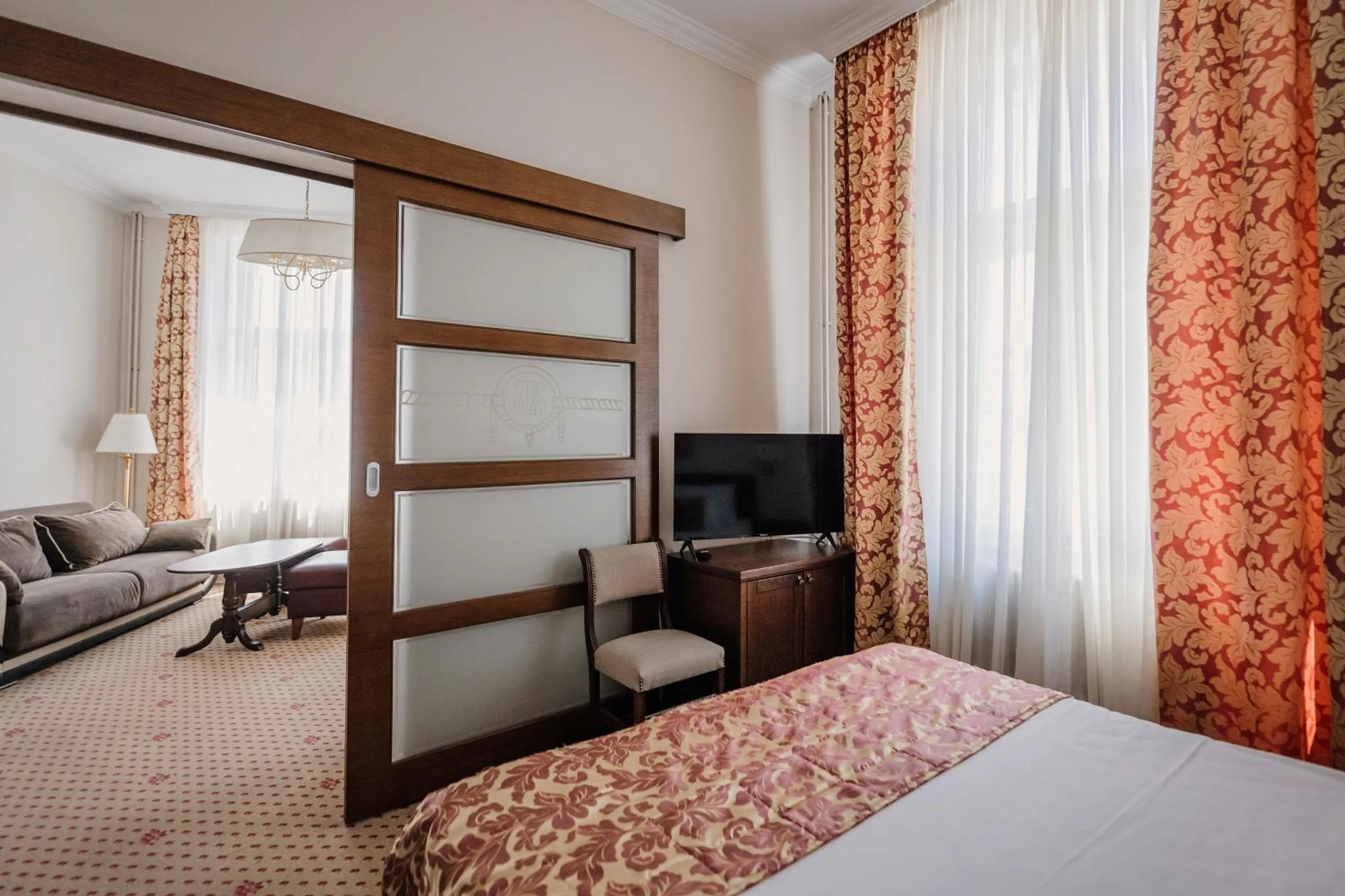 Bed in Hotel Beograd