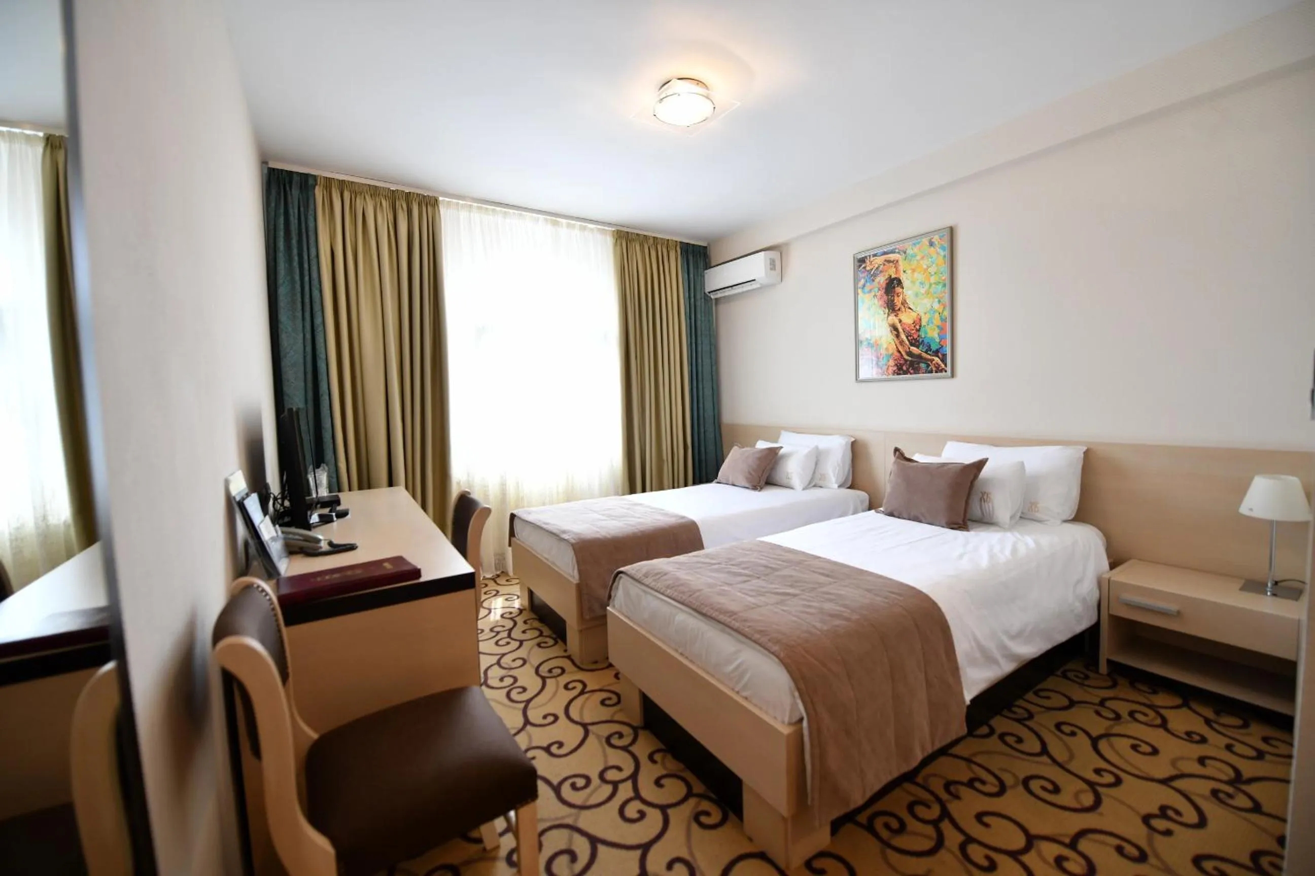 Bed in Hotel Beograd