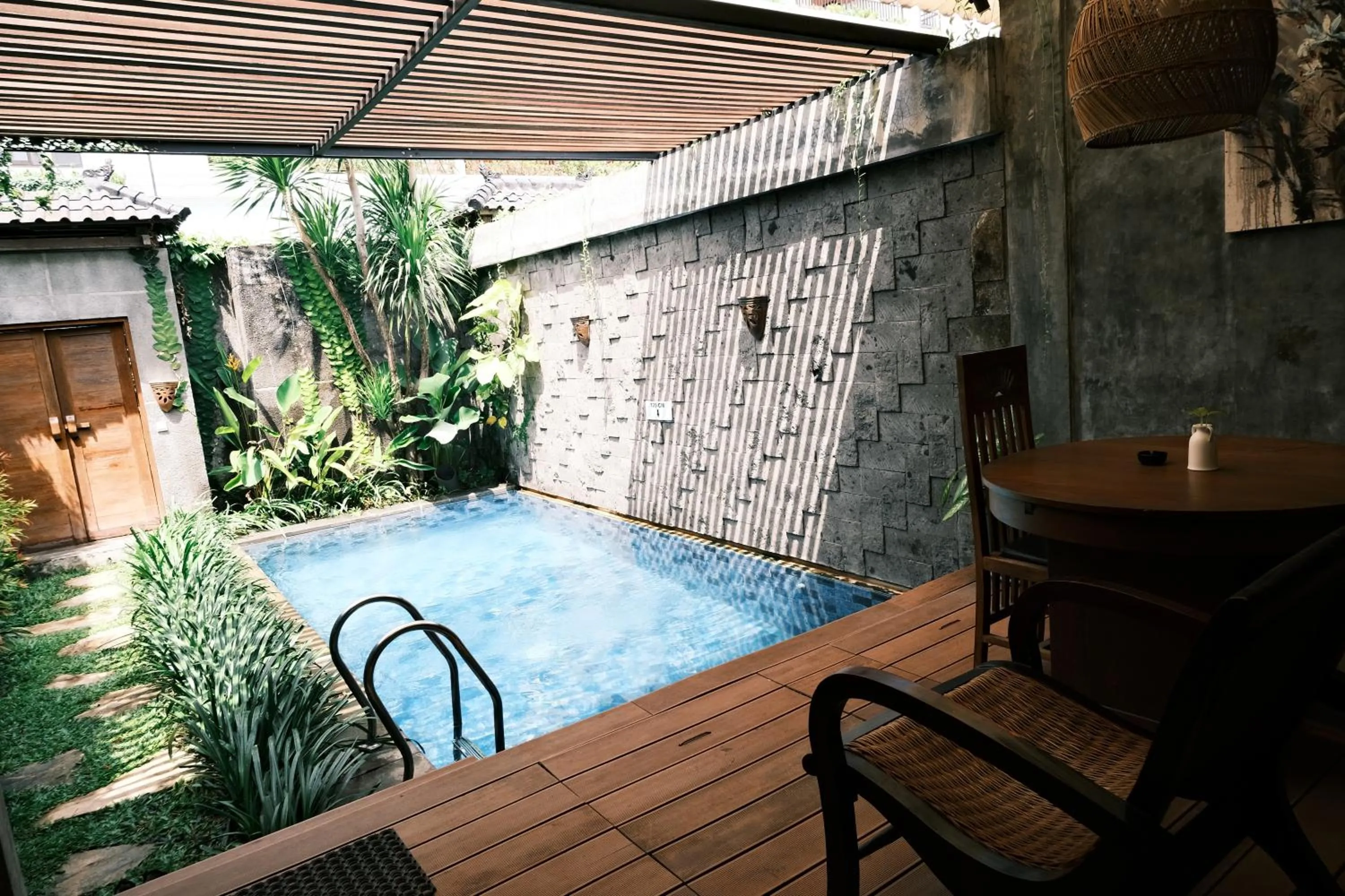 Swimming pool in ME Villas Echo Beach Canggu
