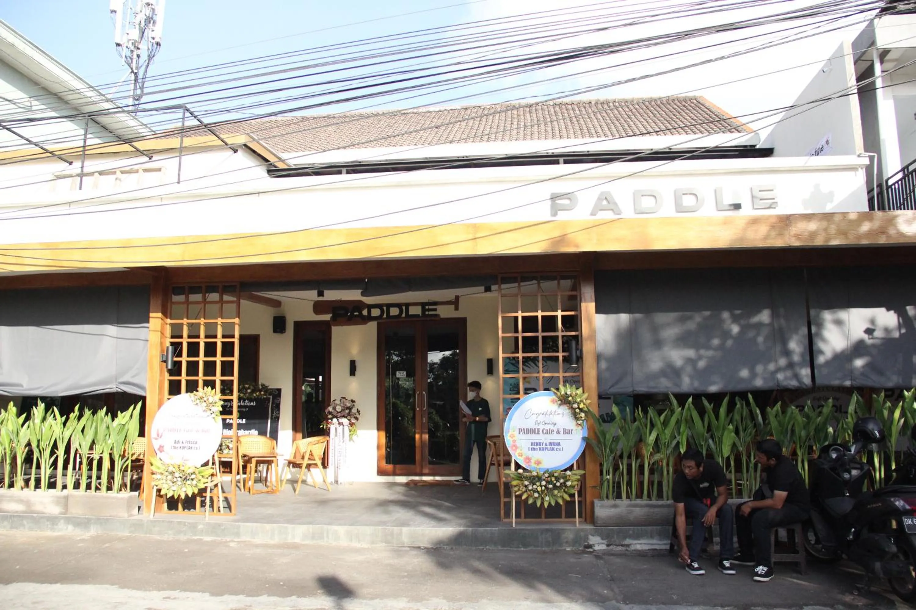 Restaurant/places to eat in ME Villas Echo Beach Canggu