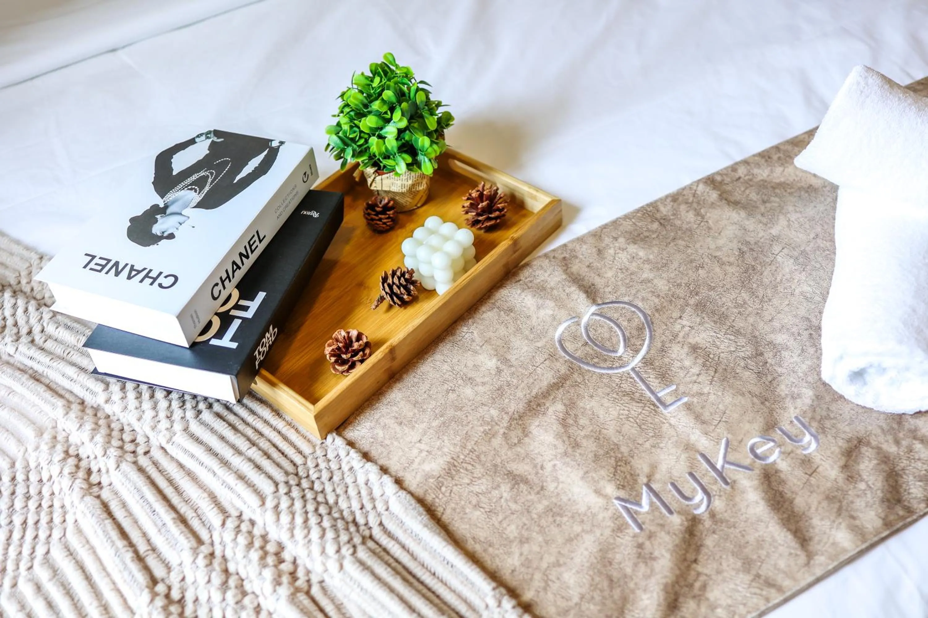 Bed in Mossaz Suites by MyKey