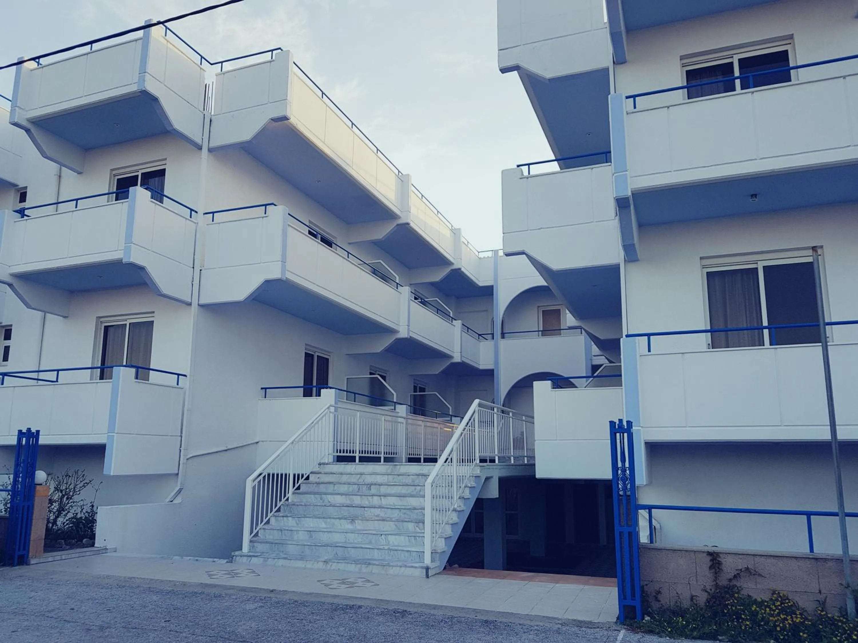 Facade/entrance in Pyrgos Hotel Apartments