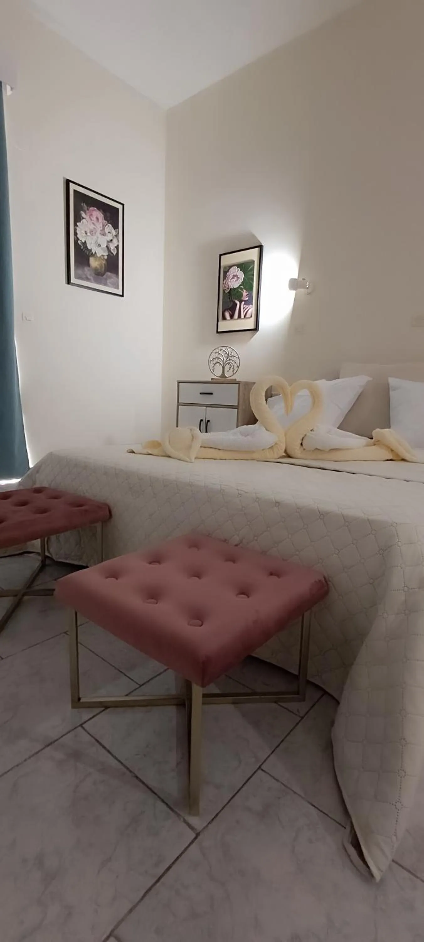 Bed in Pyrgos Hotel Apartments