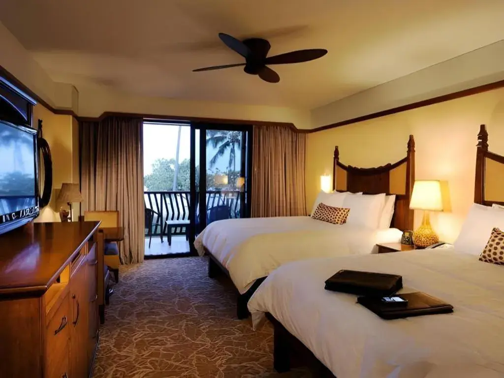 Bed in Aulani, A Disney Resort And Spa Bed in Aulani, A Disney Resort And Spa