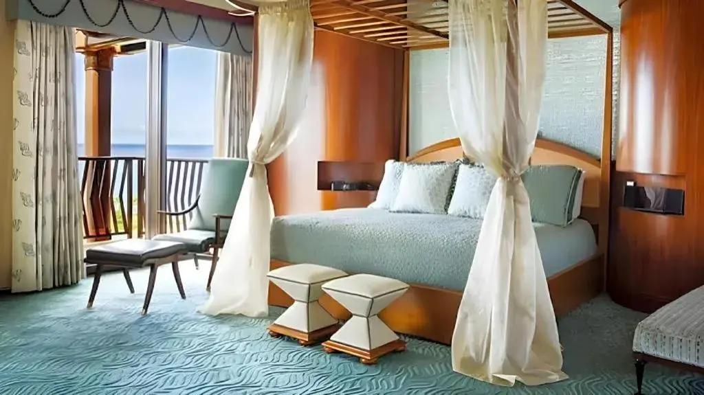 Bed in Aulani, A Disney Resort And Spa Bed in Aulani, A Disney Resort And Spa