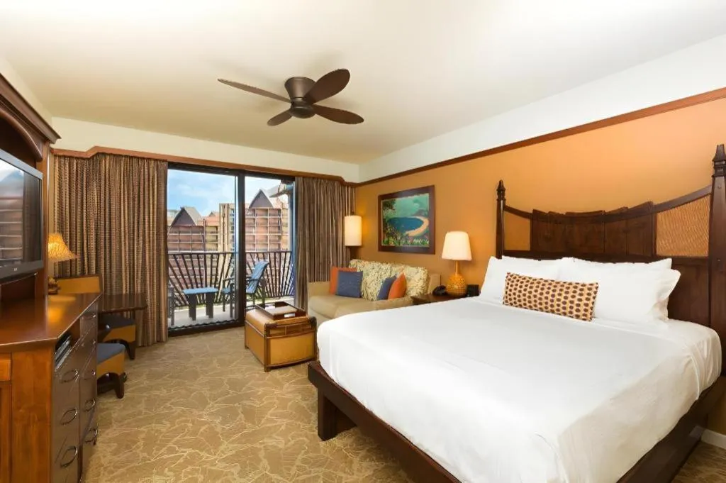 Bed in Aulani, A Disney Resort And Spa