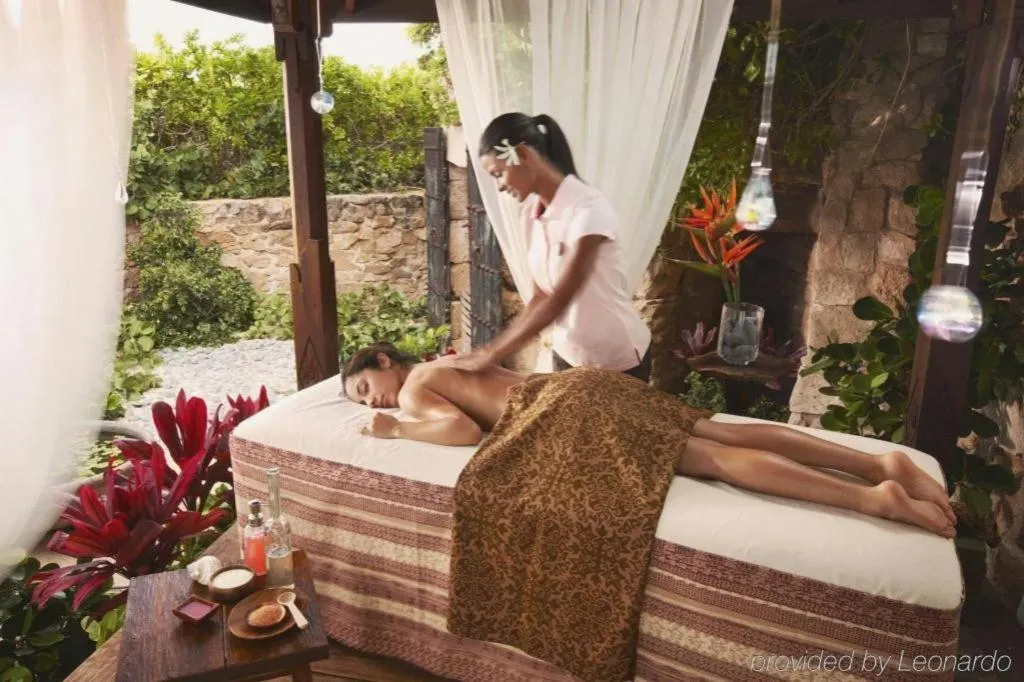 Aulani, A Disney Resort And Spa